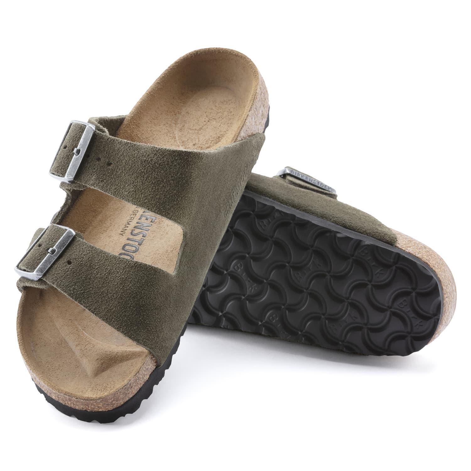 Birkenstock Thyme Arizona Sandals Narrow Fit in Brown | Lyst