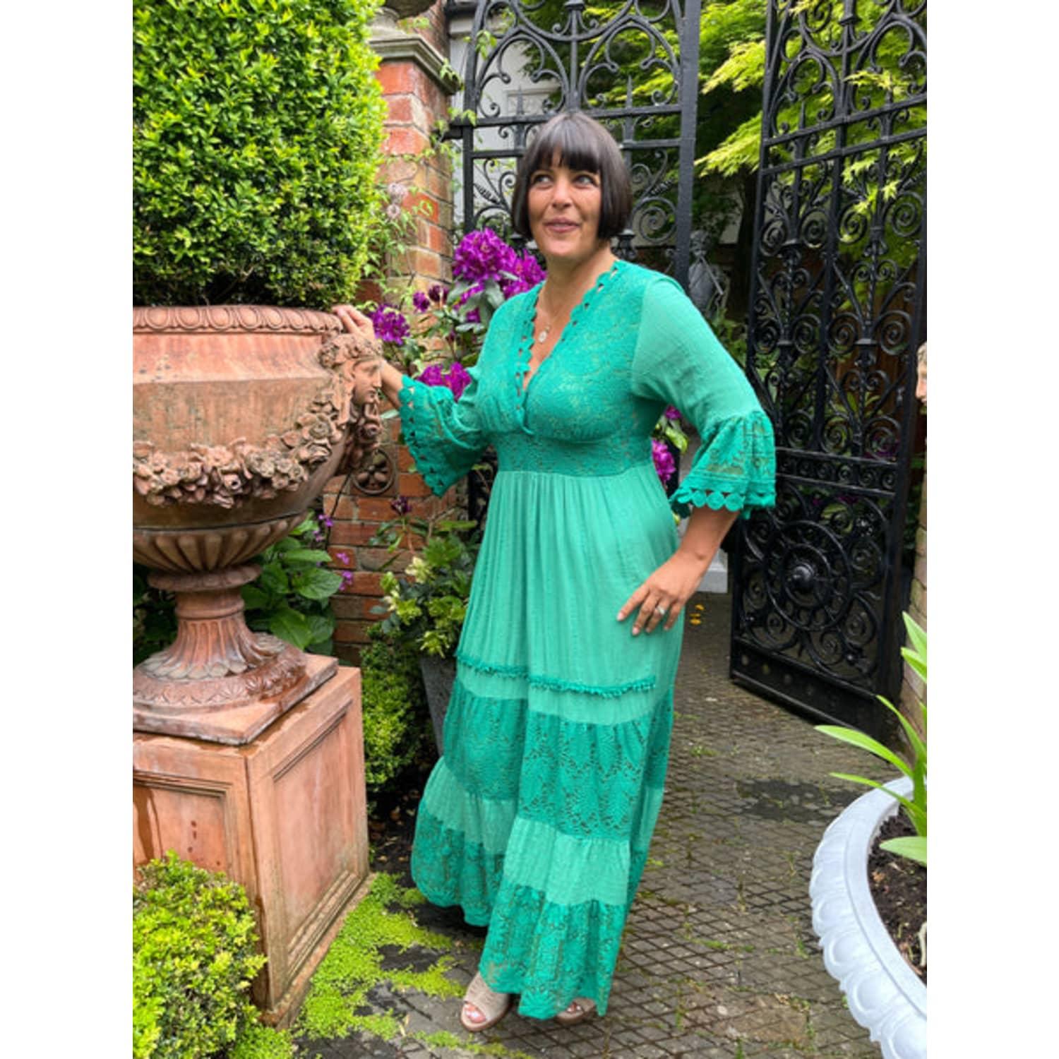 Jarlo savannah lace hot sale dress