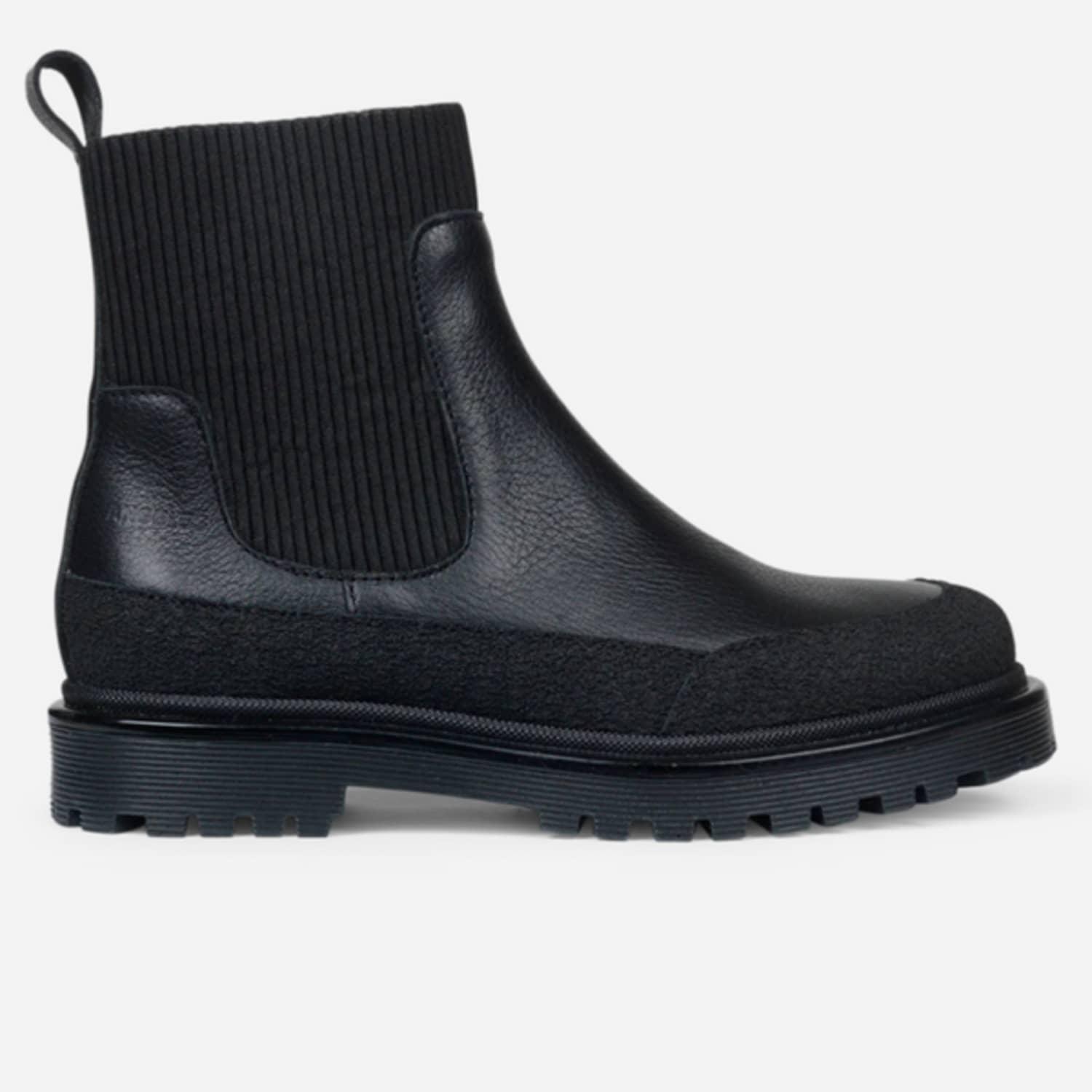 ANGULUS Chelsea Boots With Track Sole in Black | Lyst