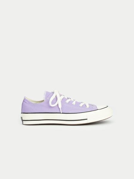 washed lilac converse