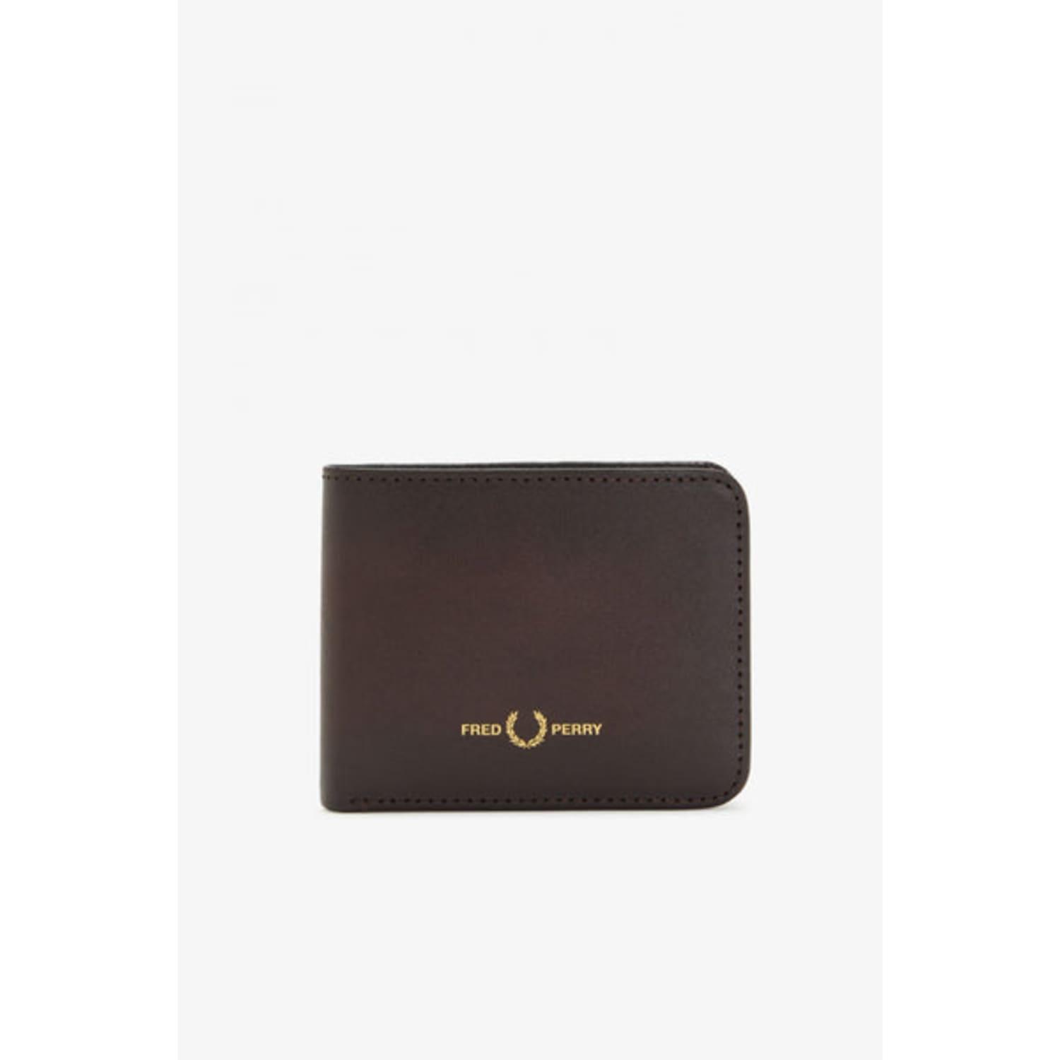 Fred Perry Burnished Leather Bifold Wallet in Brown for Men | Lyst