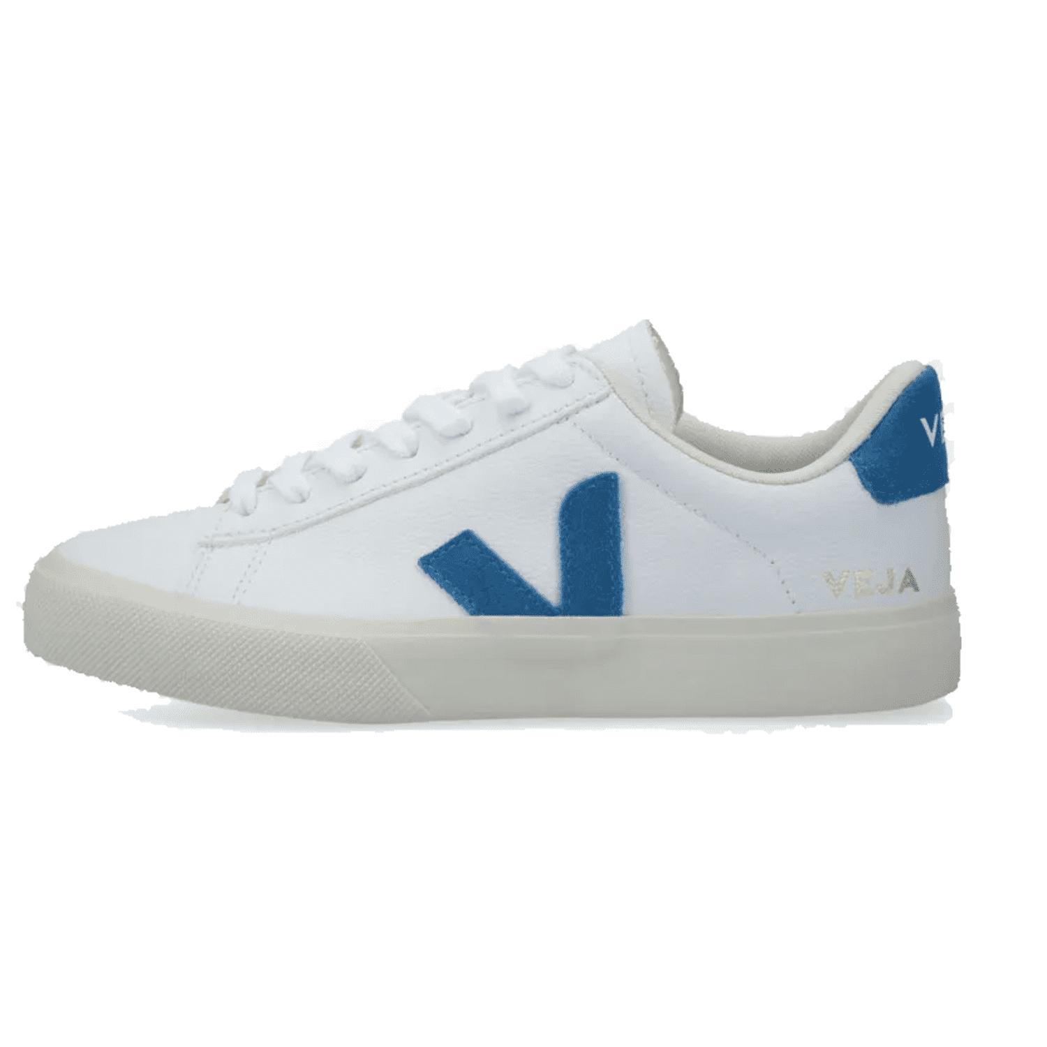 on sneakers cloudnova