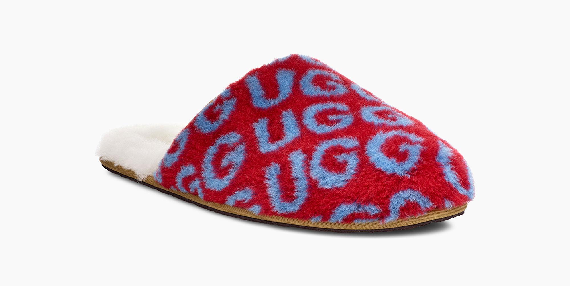 red uggs slippers