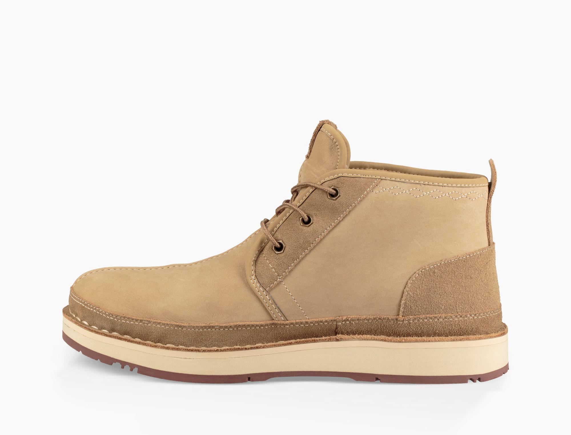 ugg avalanche boot