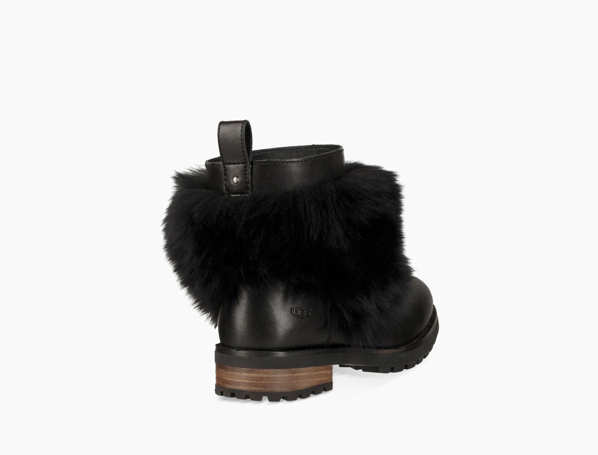 ugg otelia boot
