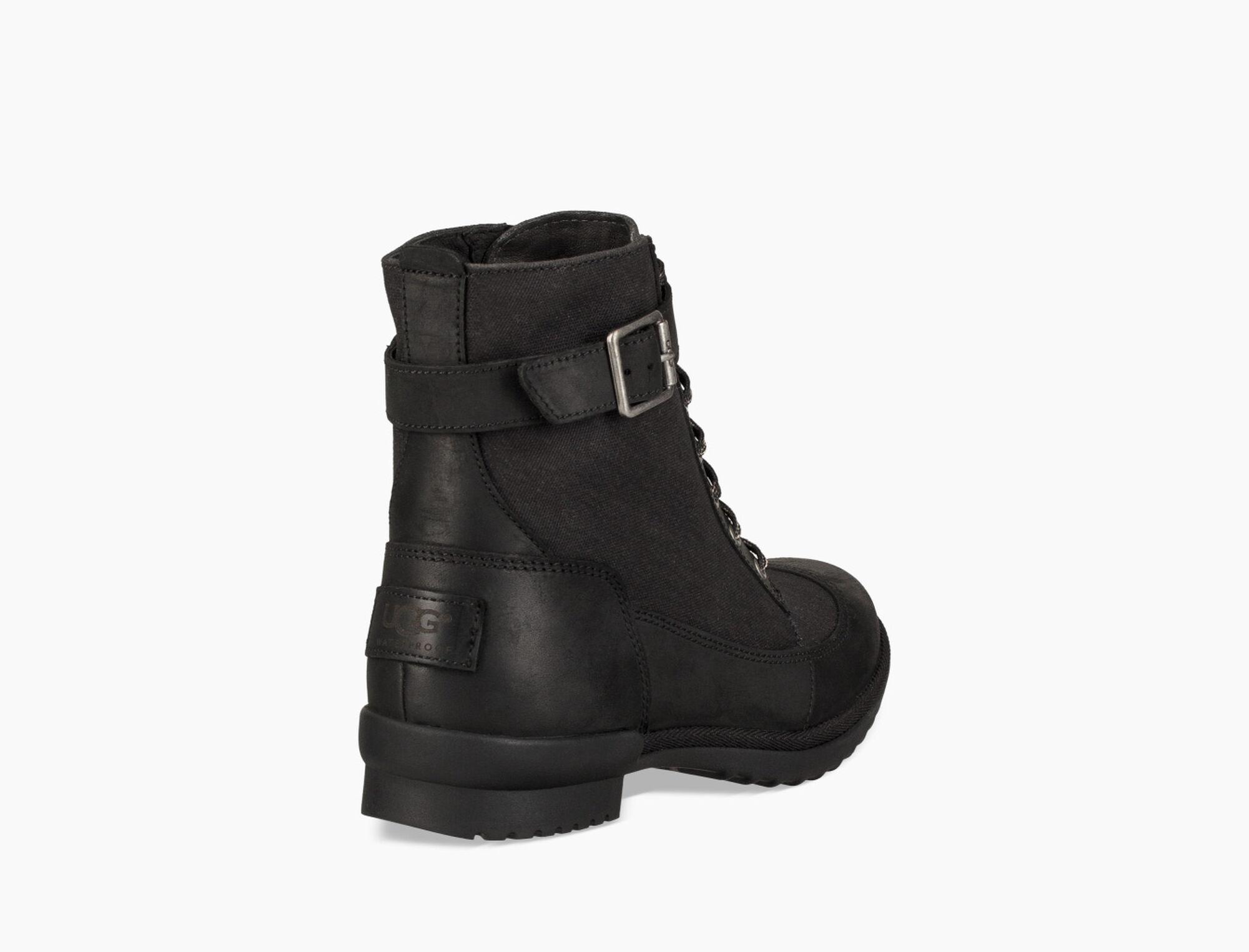 ugg tulane boot black