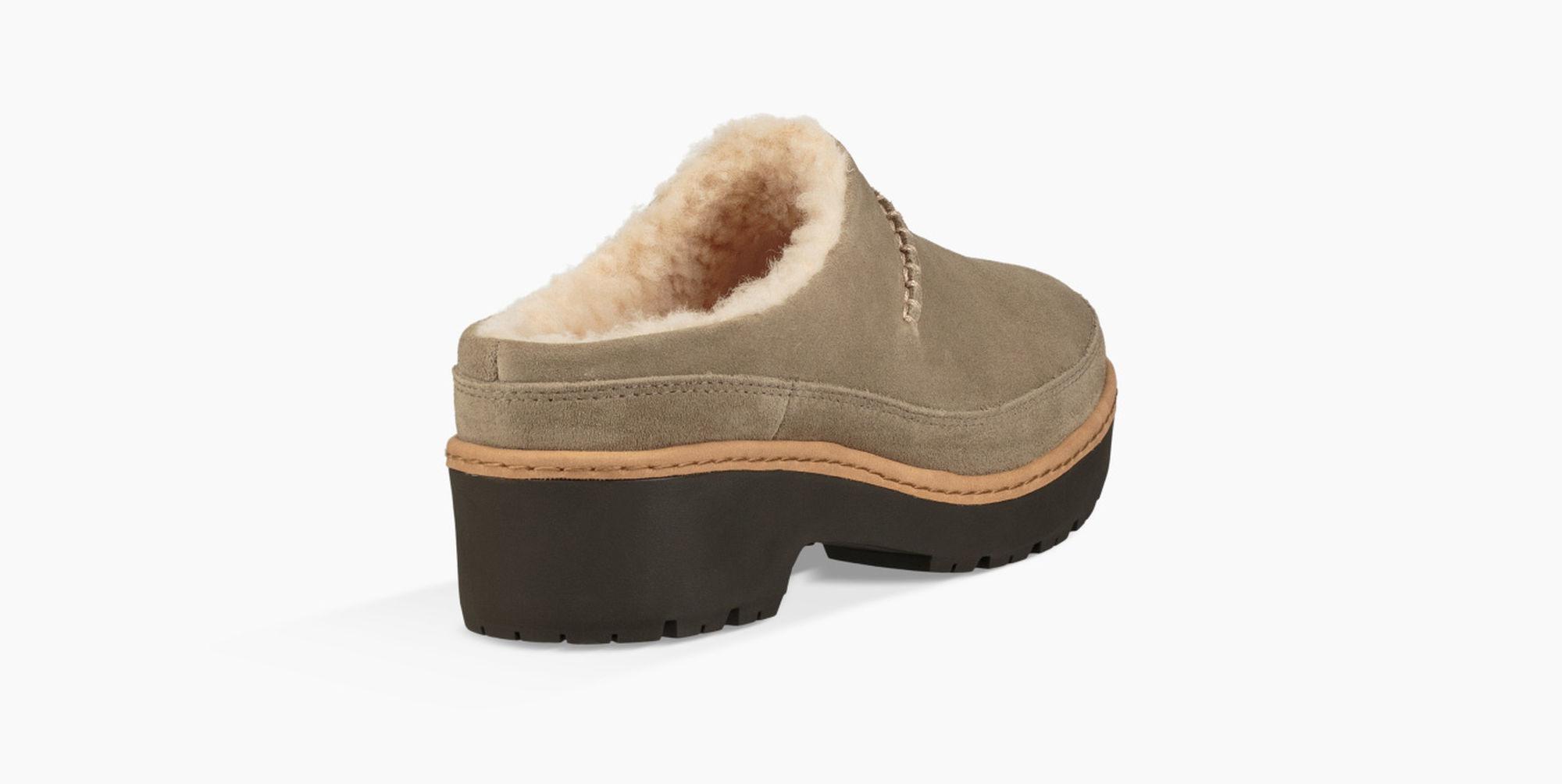 lynwood clog ugg