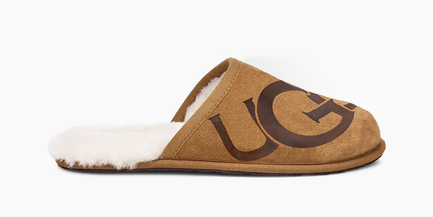 scuff logo uggs