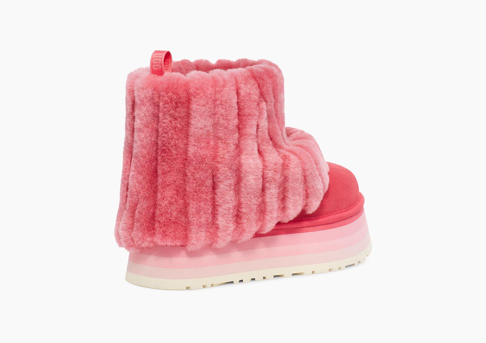 Botte Classic Mini en velours sherpa UGG en coloris Noir Lyst