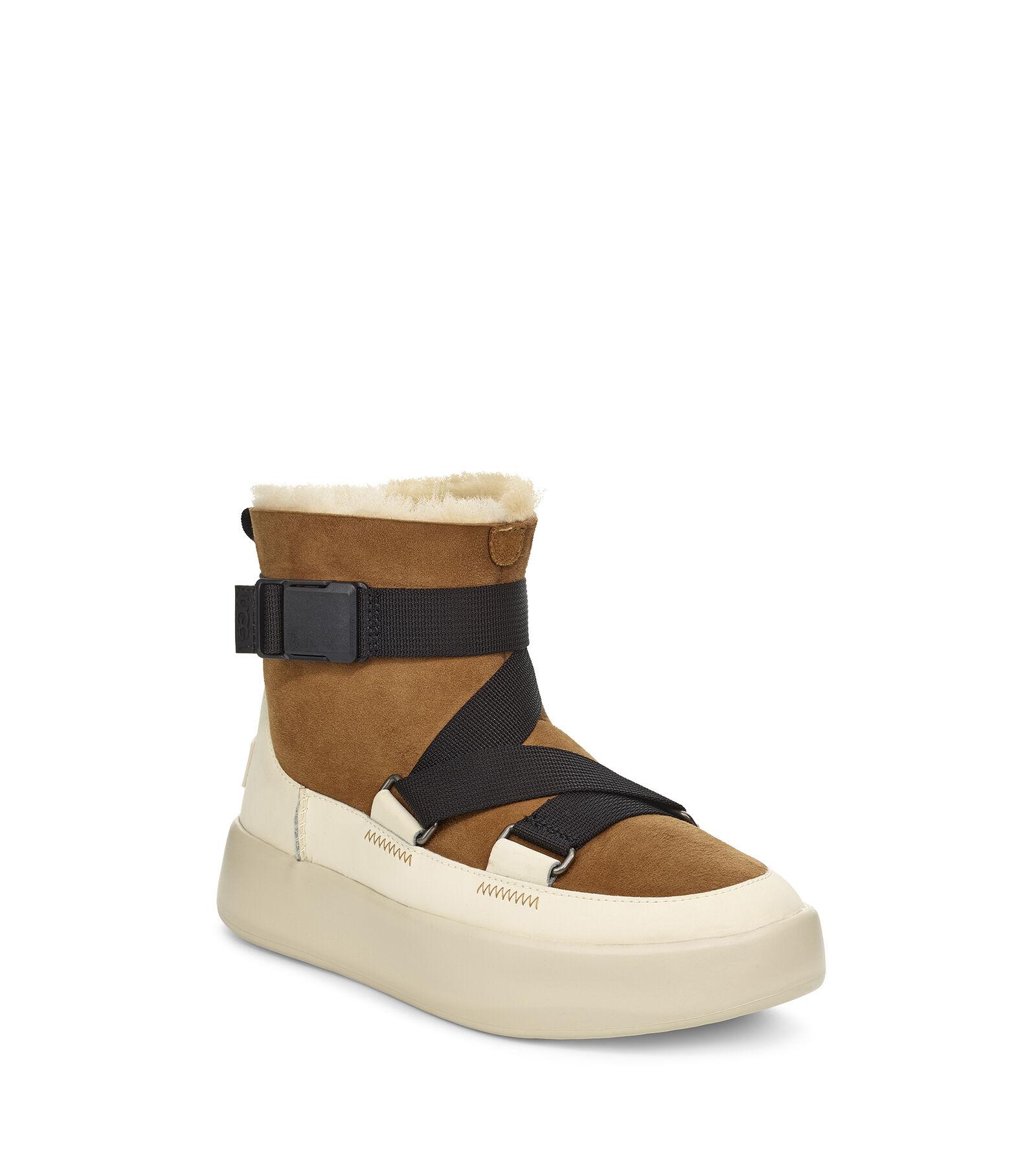 UGG Leder Boots "Classic Boom Buckle" in Braun - Lyst
