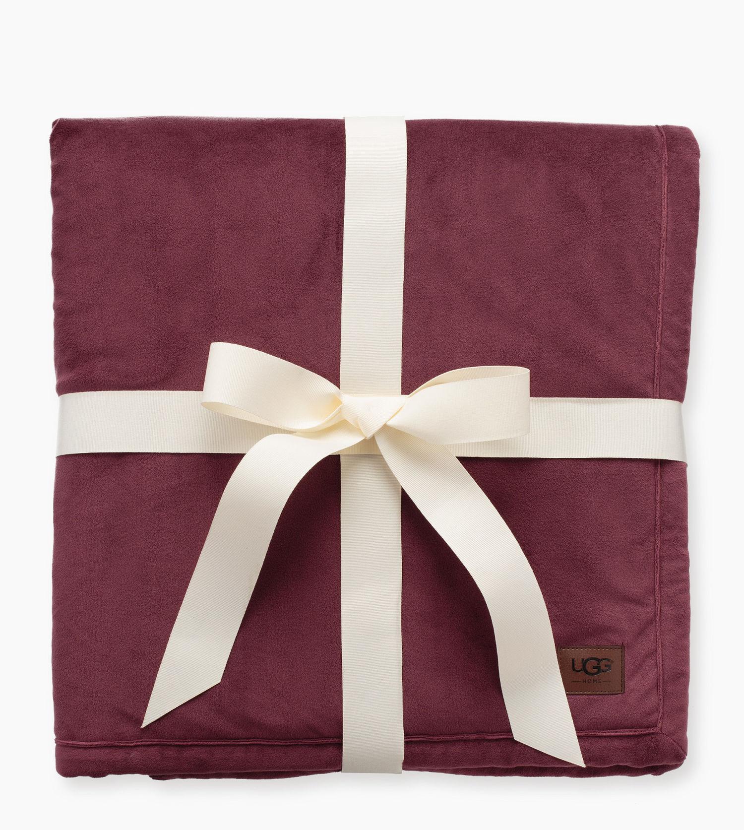 UGG Synthetic Bliss Sherpa Throw in Purple Lyst