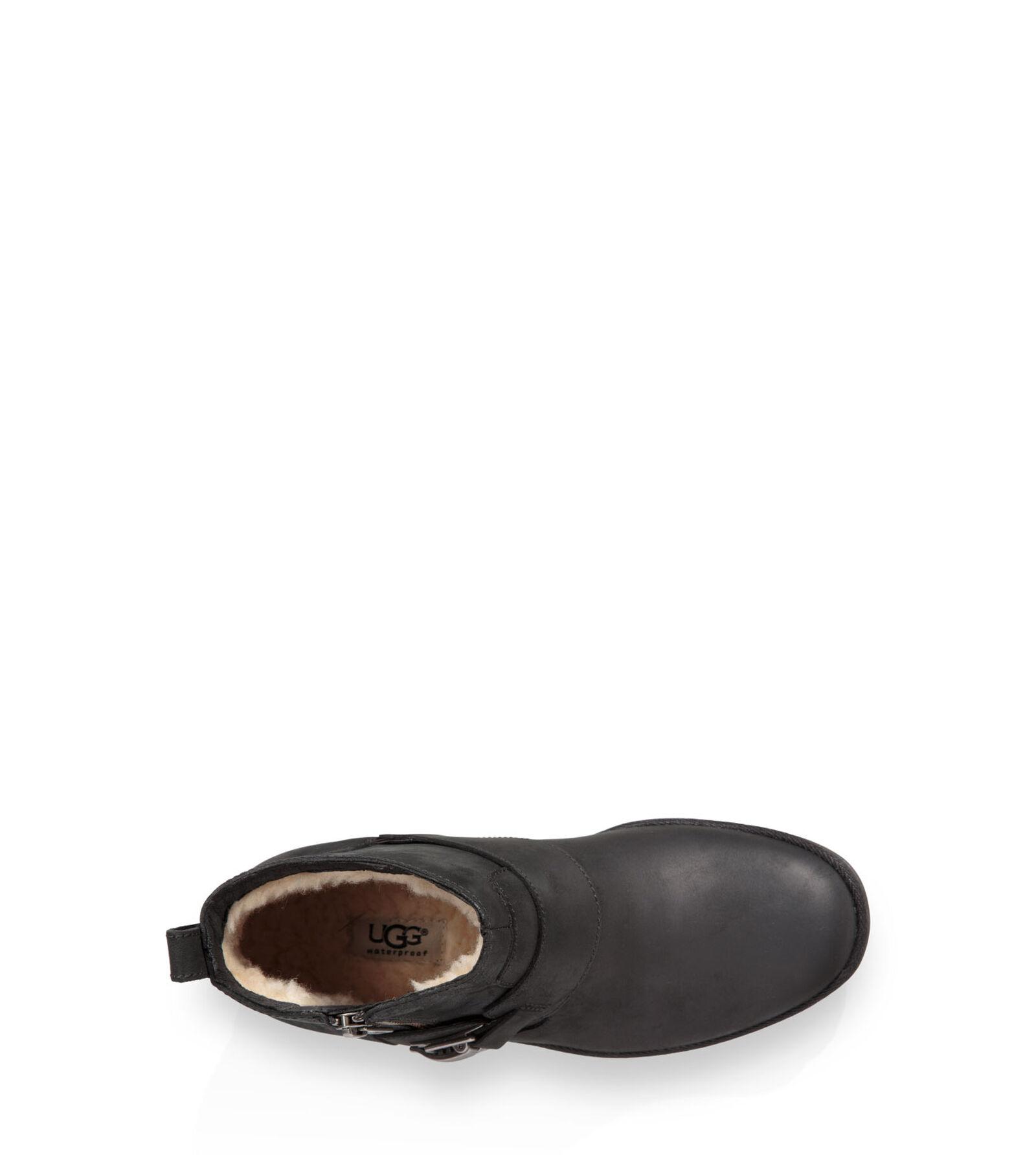 ugg black cheyne boots