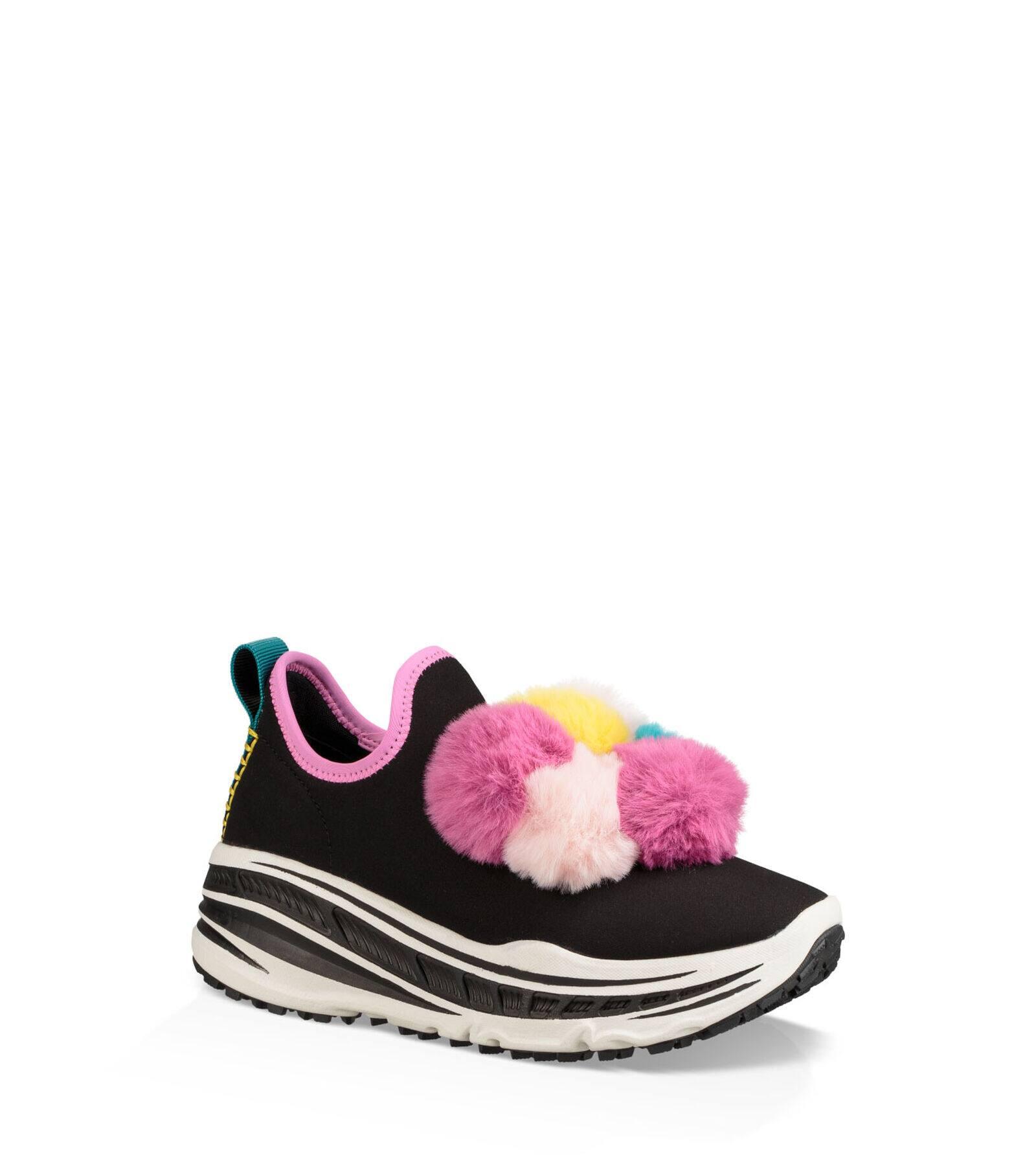 ugg fluffy runner