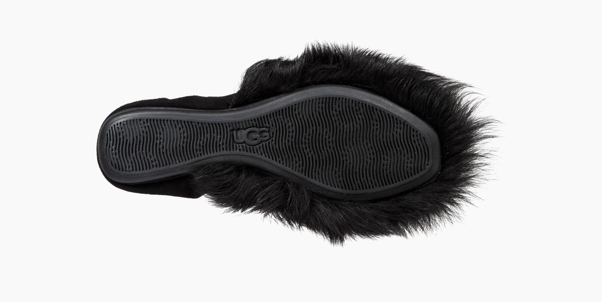 ugg jeanie fluff flat