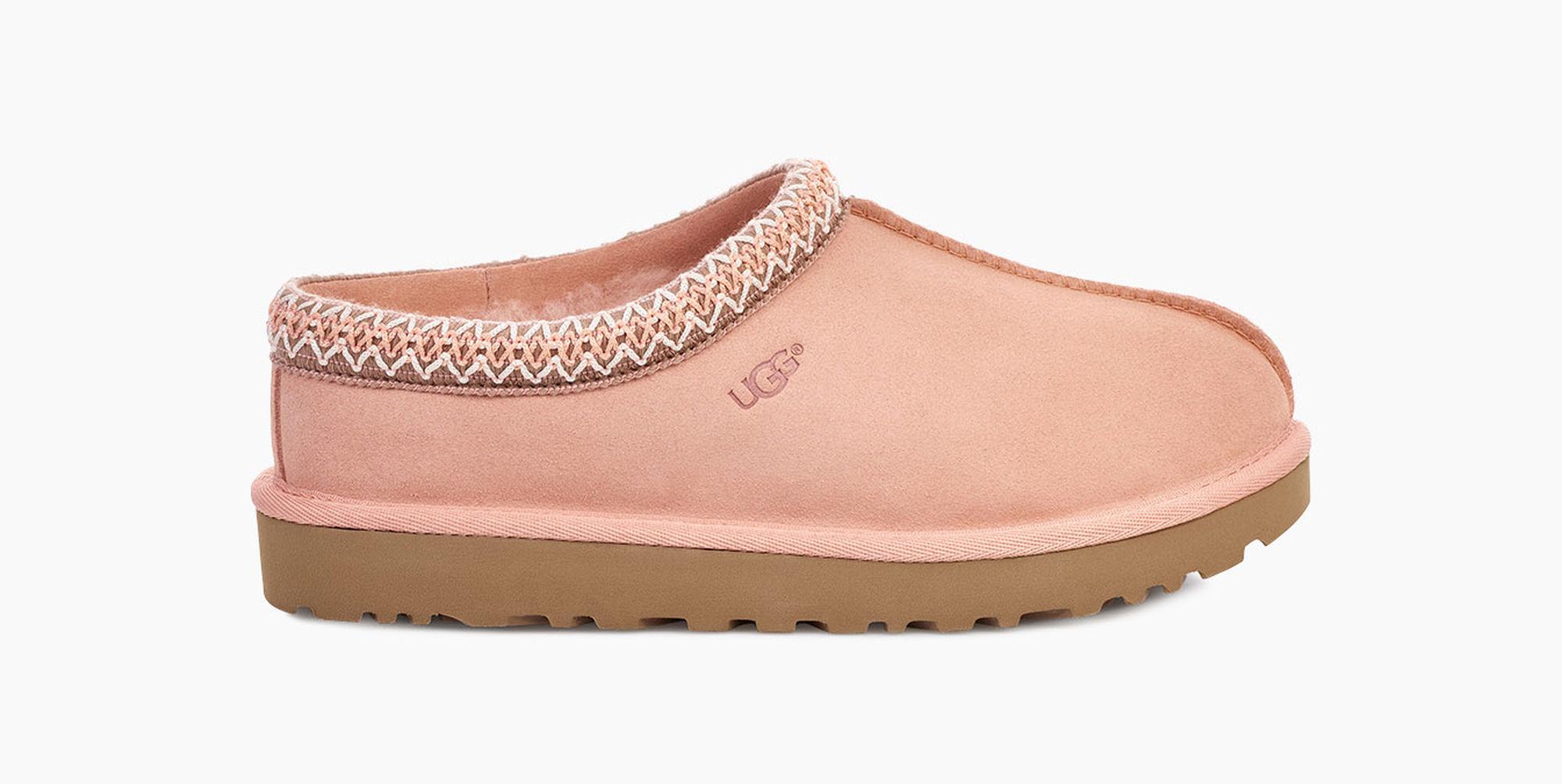 peach ugg slippers