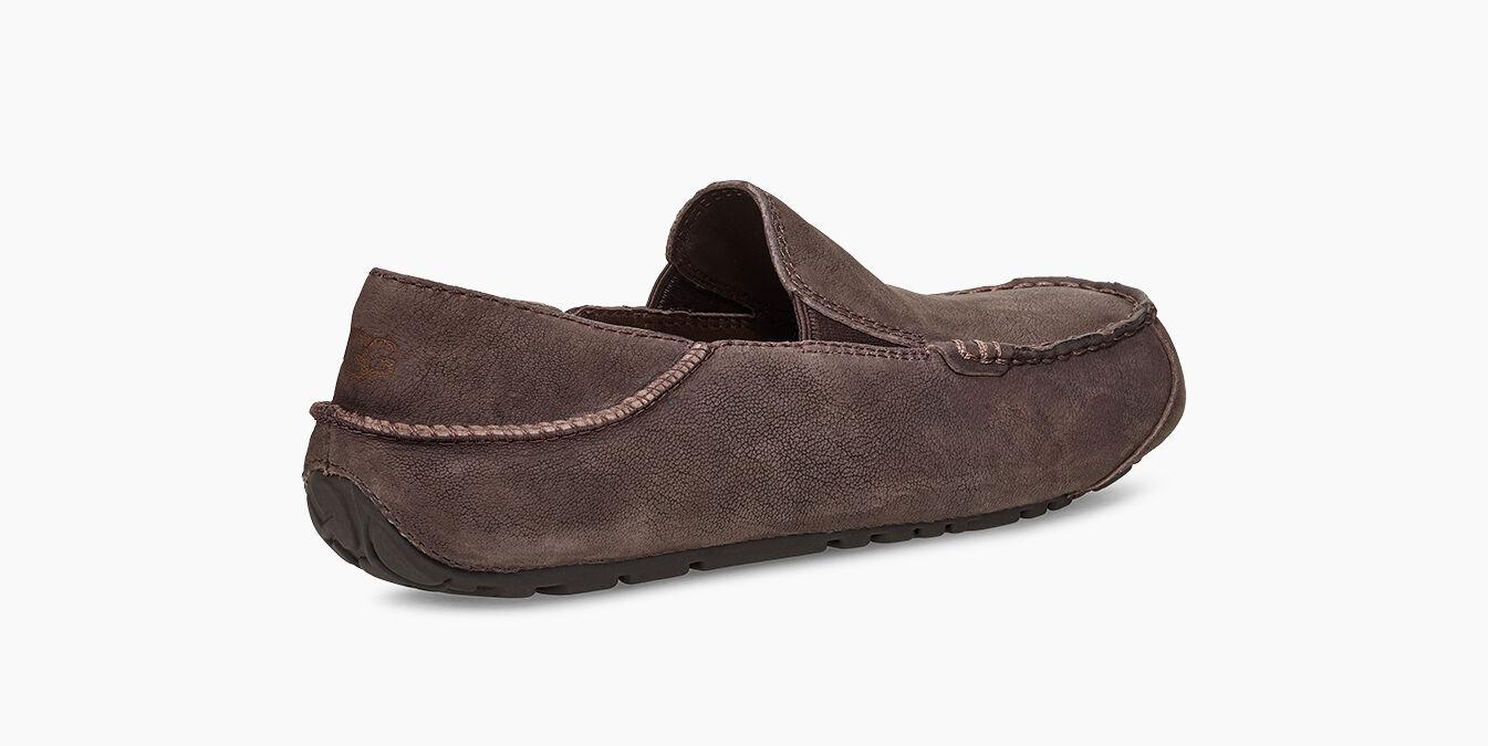 ugg upshaw slipper