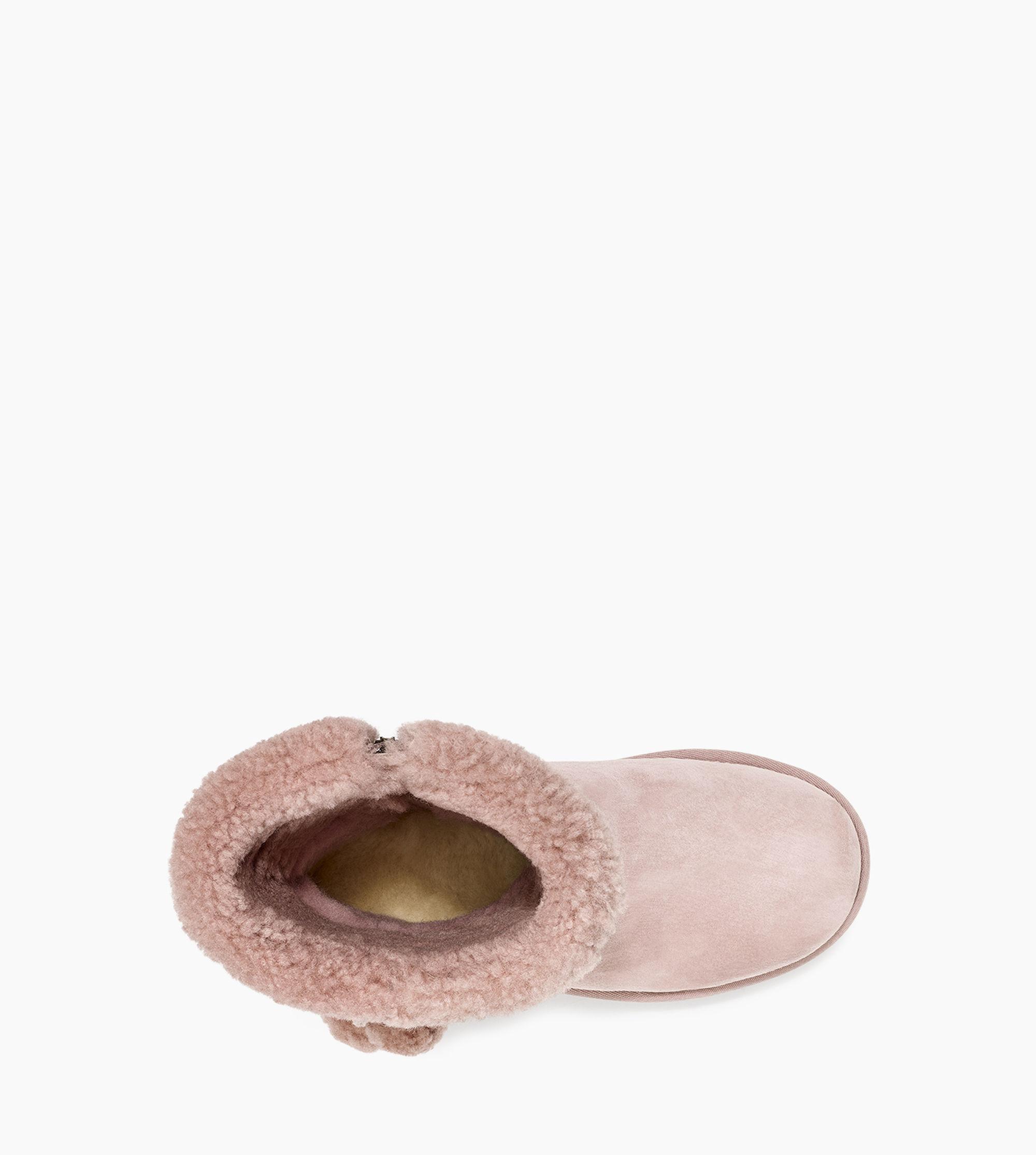 ugg w plumdale cuff short
