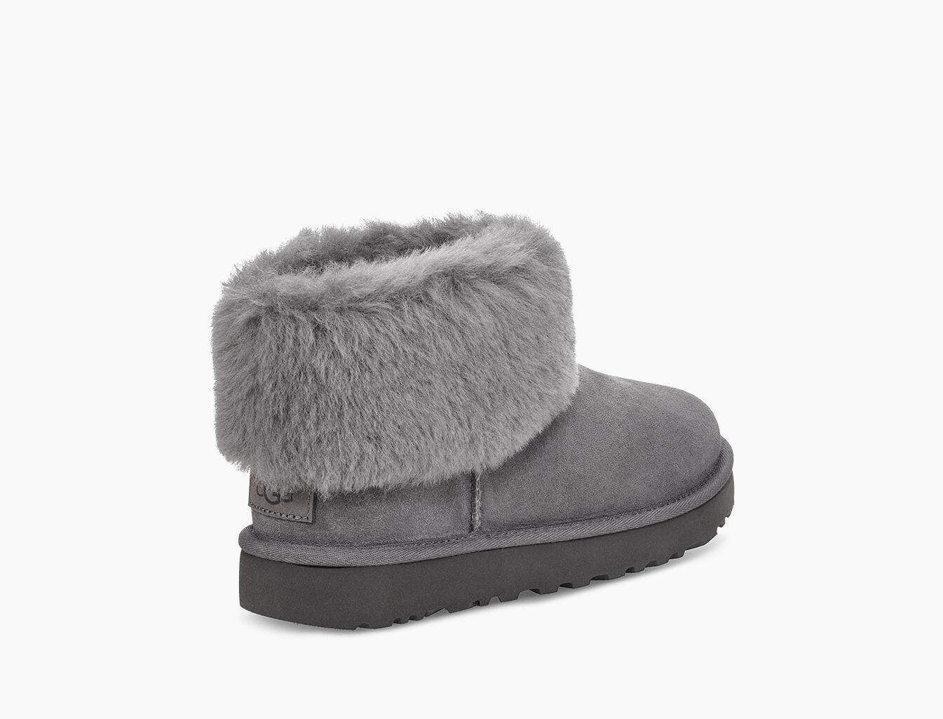 ugg classic mini fluff