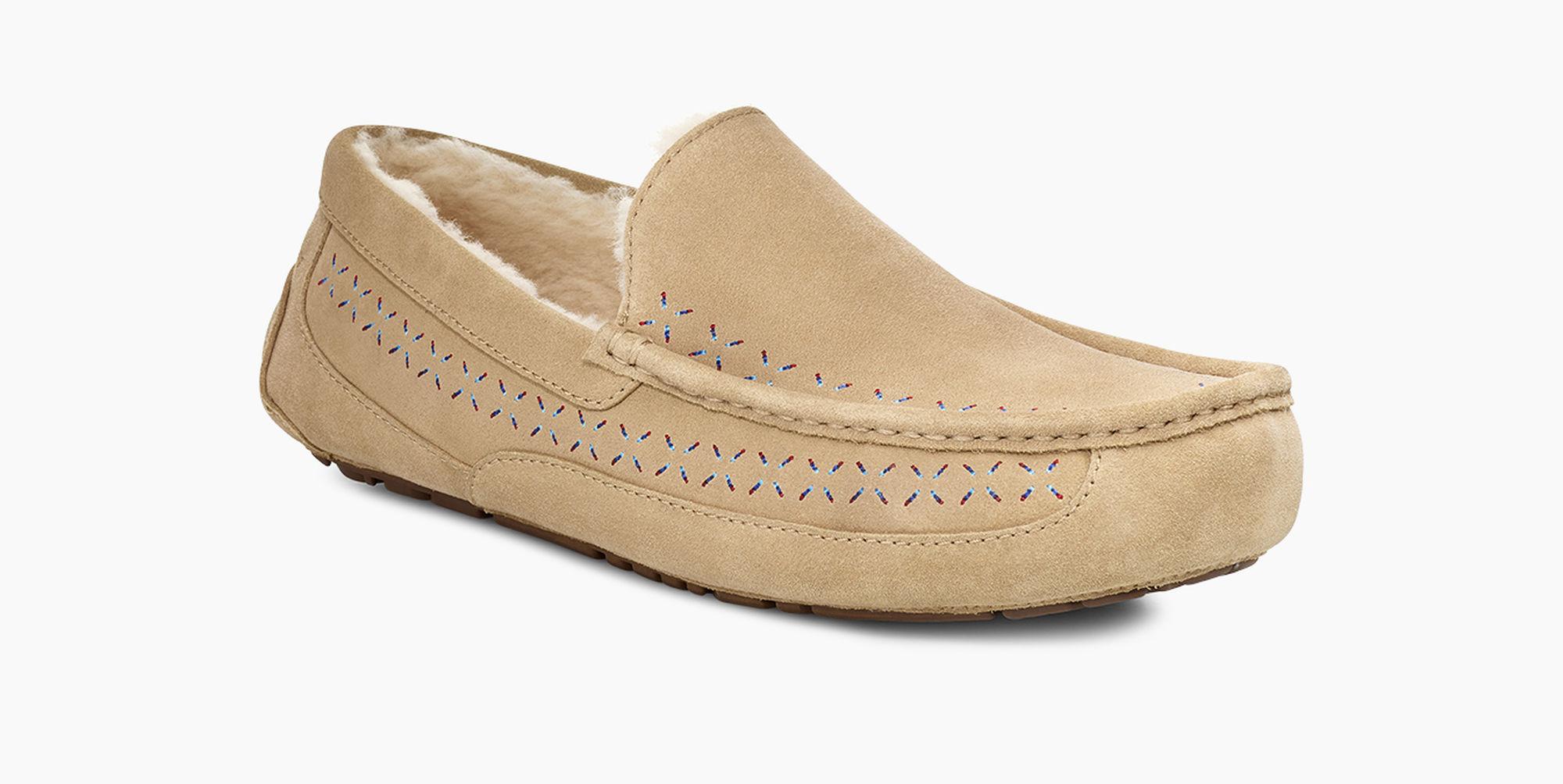 ascot white mountaineering slipper
