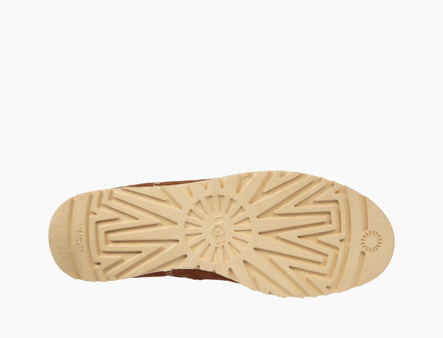 campfire trail boot ugg