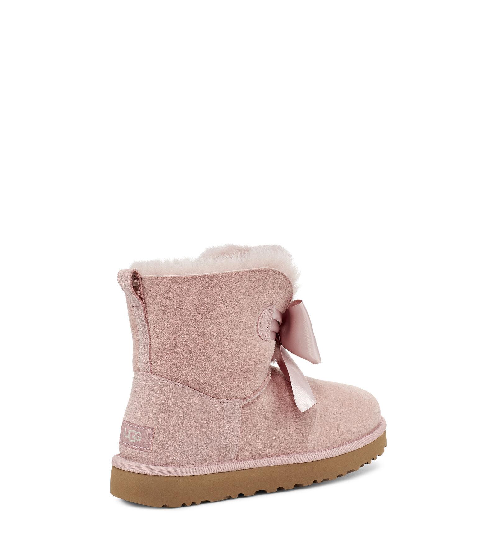 pink uggs 2018