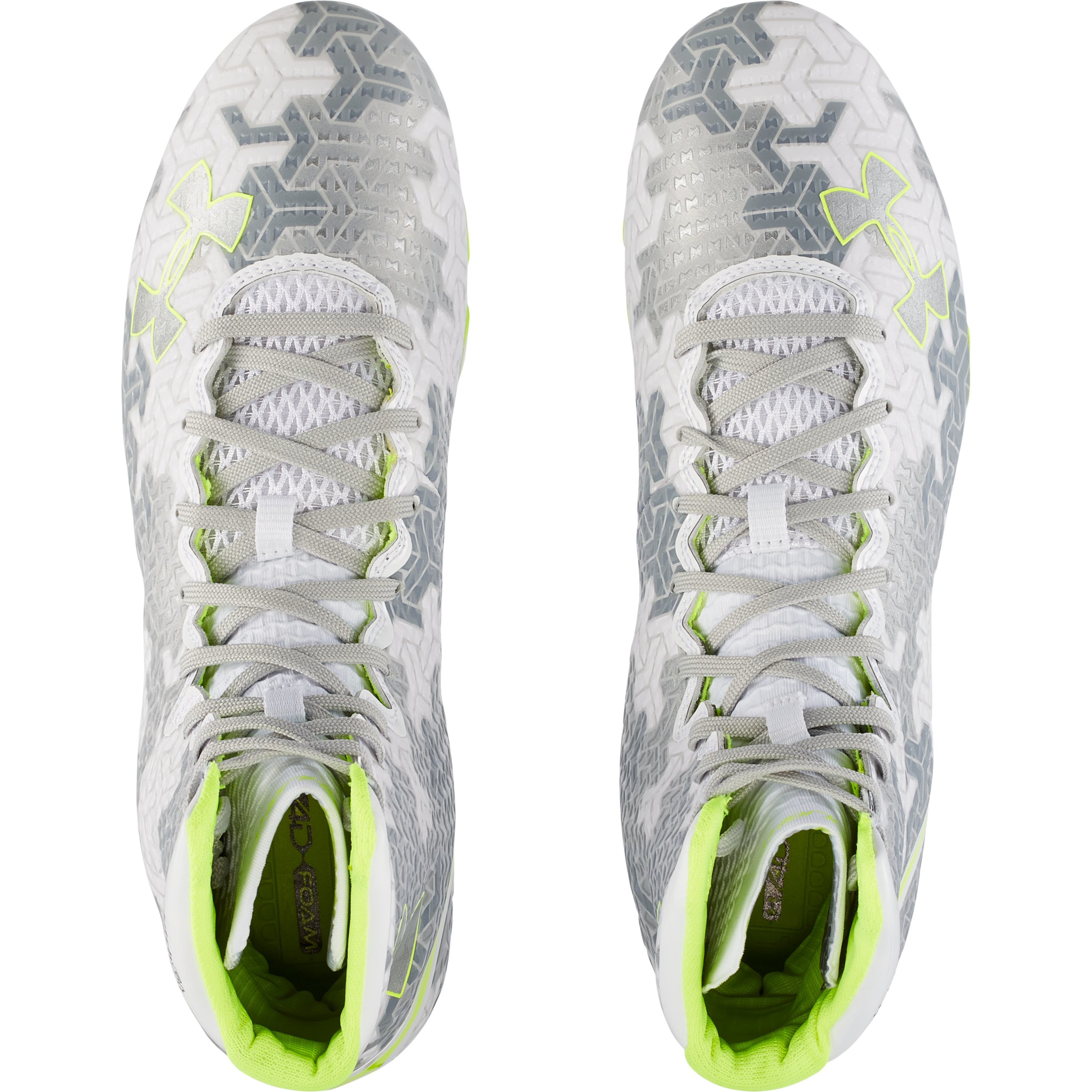 under armour camo cleats