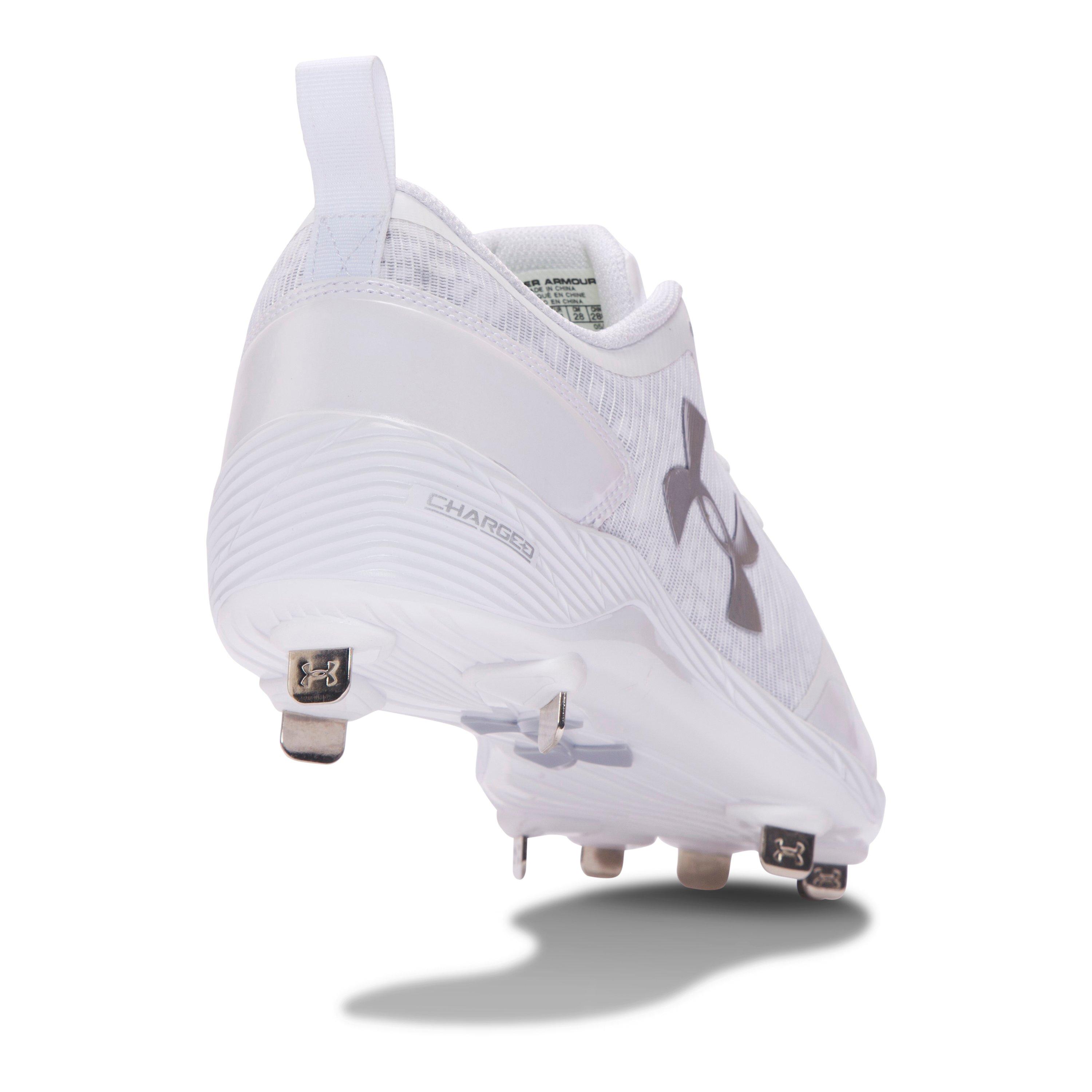 white under armour baseball cleats