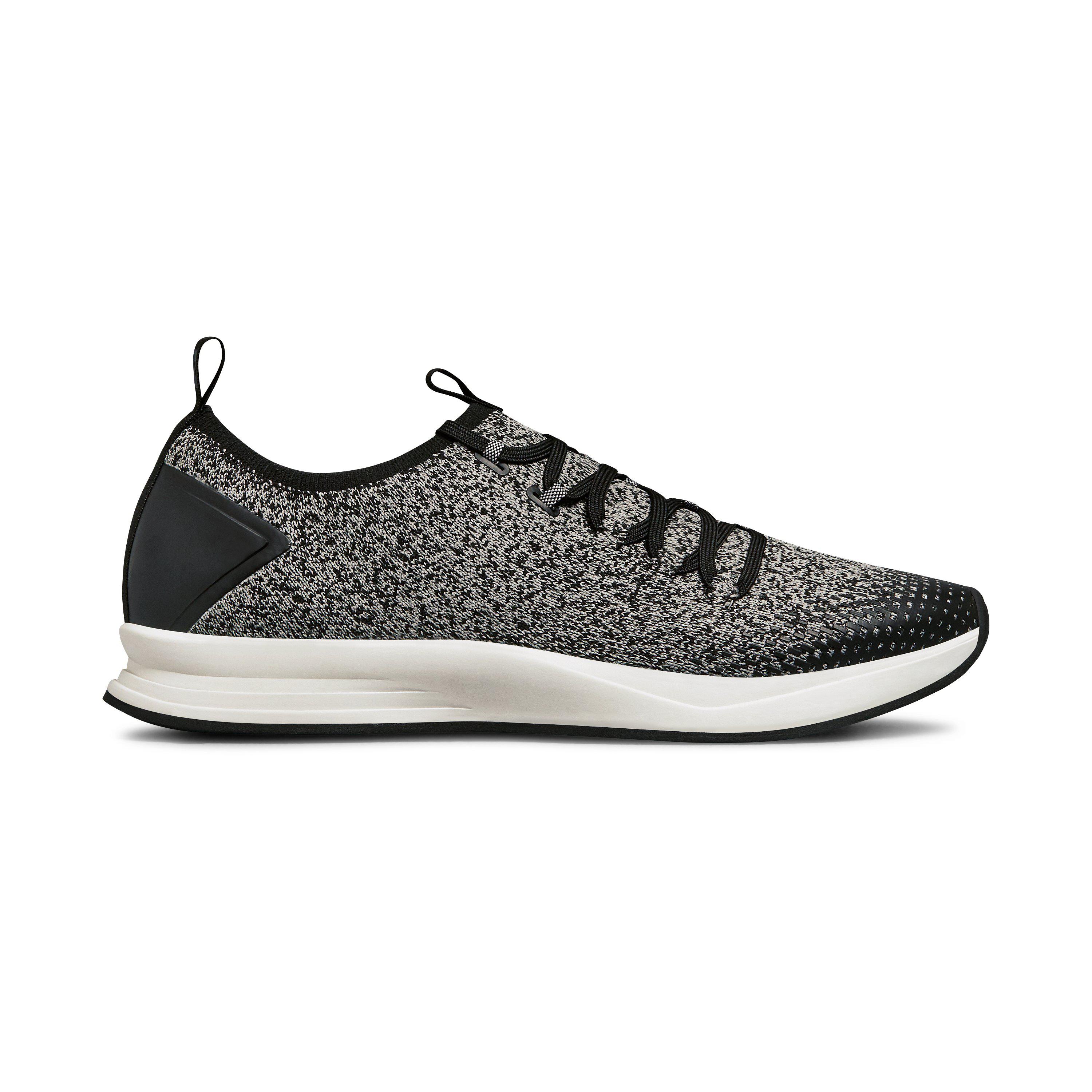 Under Armour Mens Charged Covert Knit Sneaker 