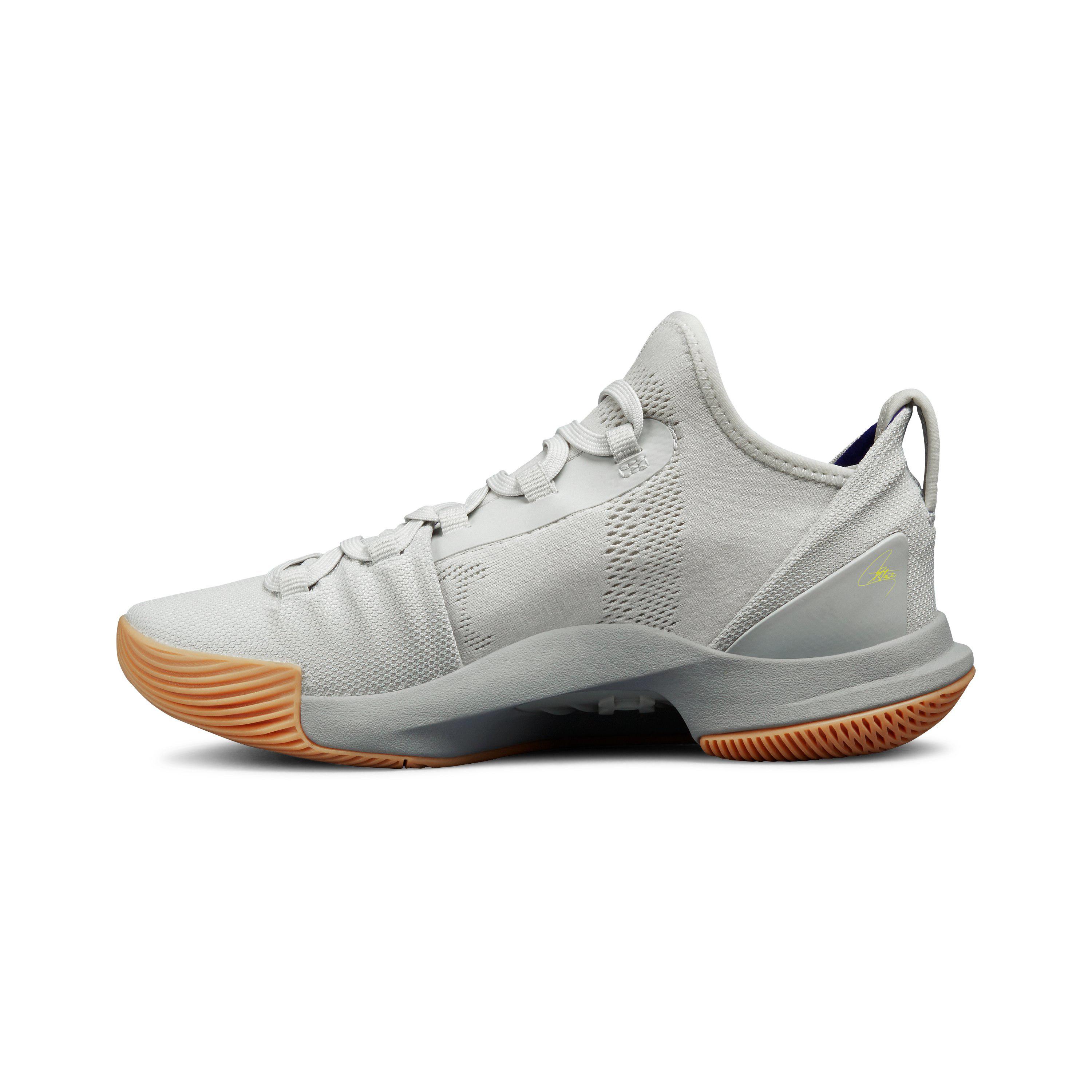 under armour curry 5 grade school