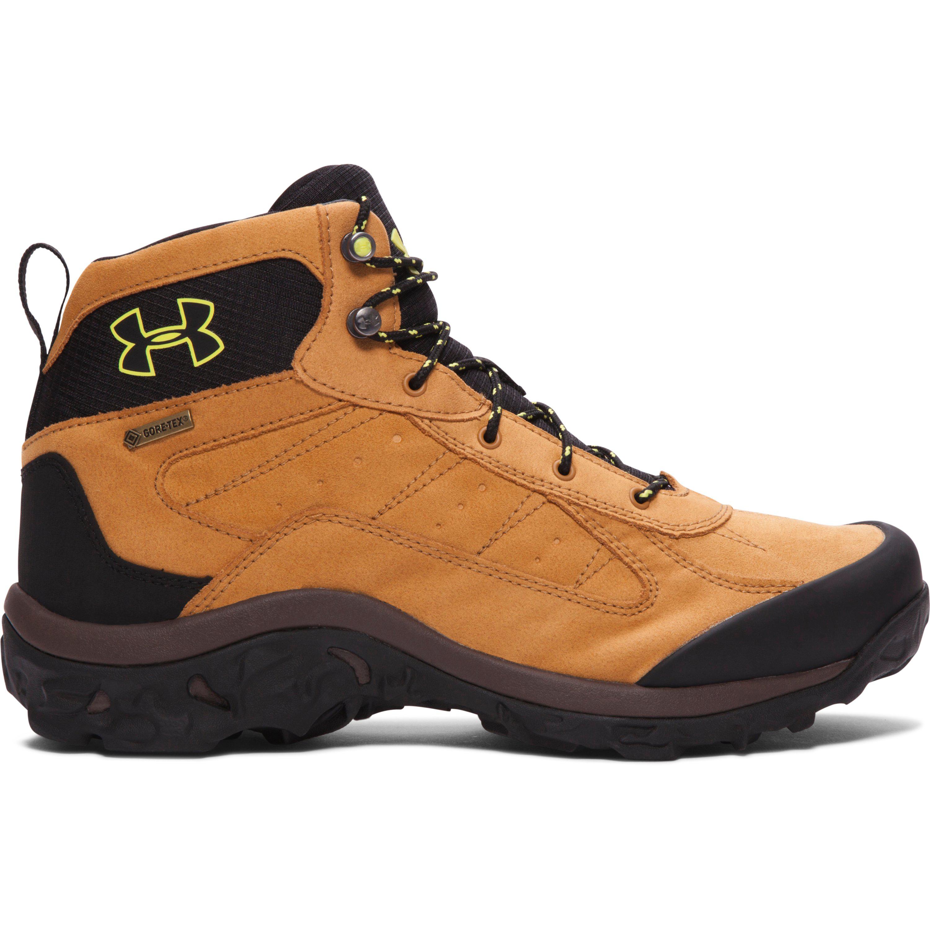 4e wide football boots