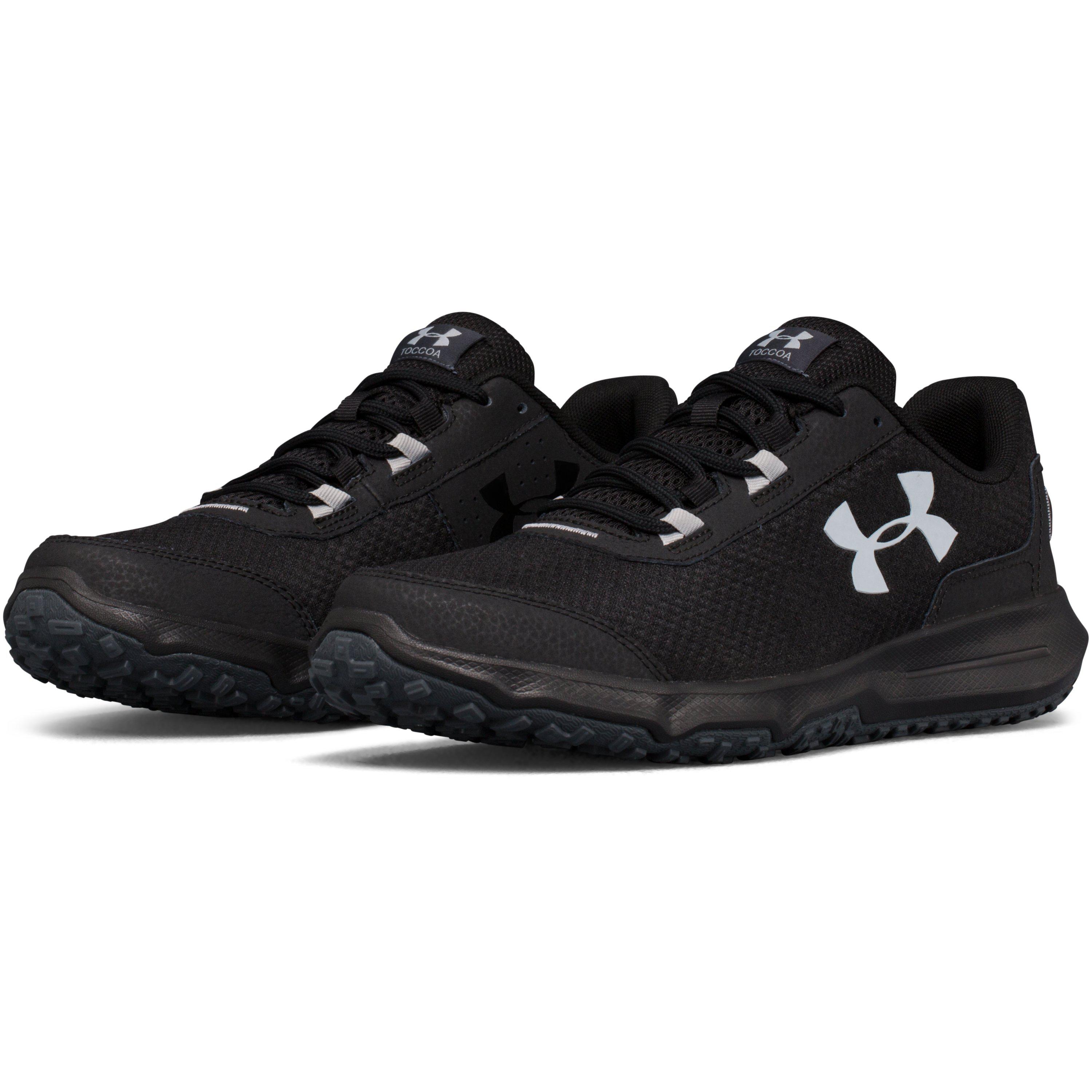 under armour all black mens shoes
