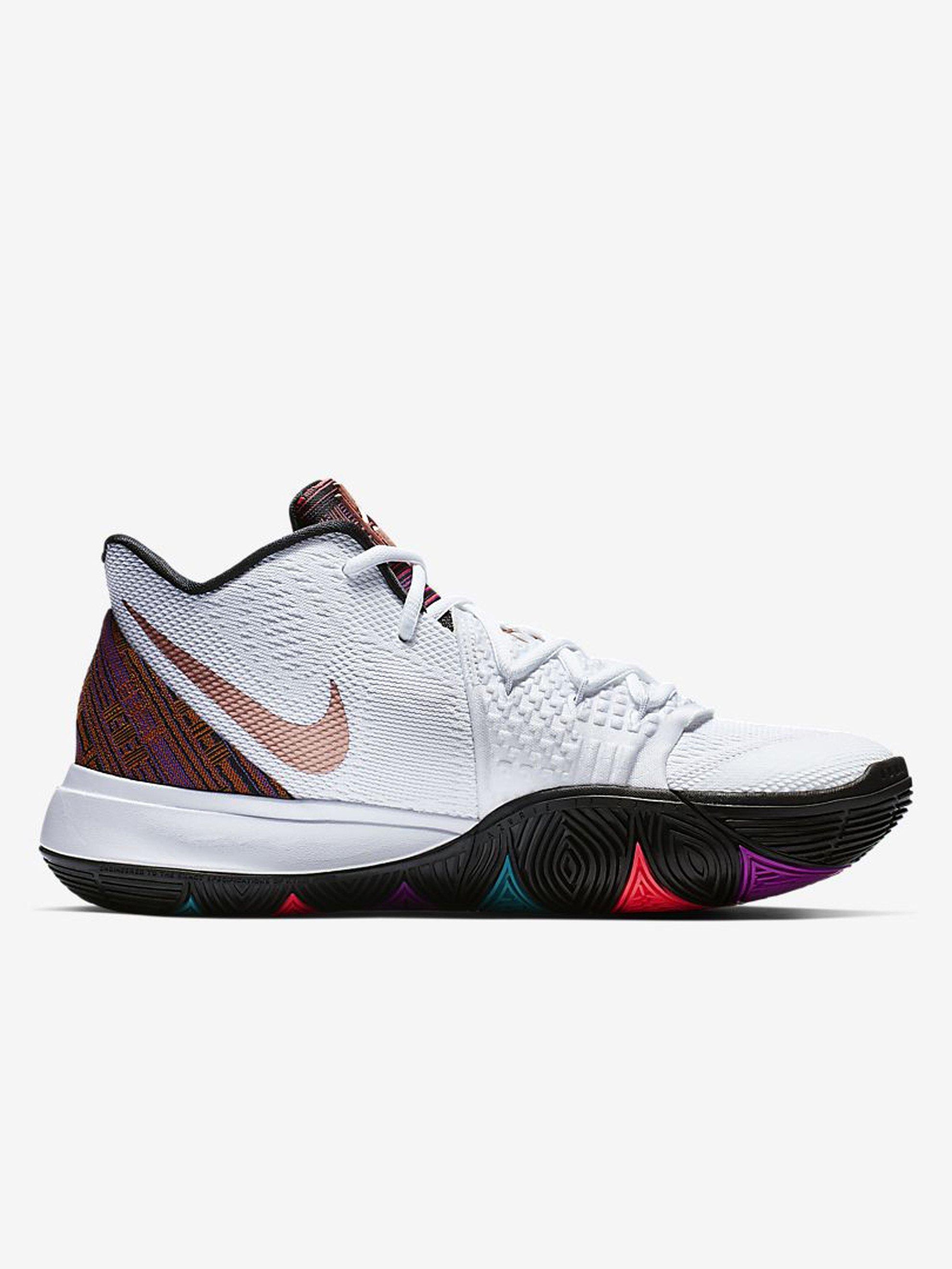 kyries in store