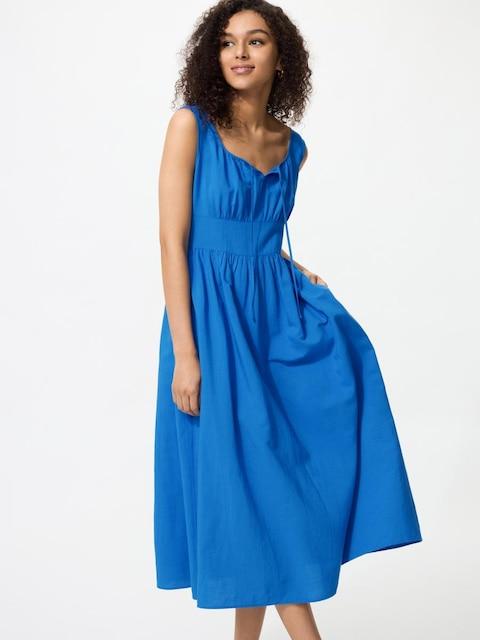 uniqlo blue dress Linen Blend Shirring (Sleeveless) in casual summer dress Shirttail detail color:Cinnamon Rose Janine Black Cut Out