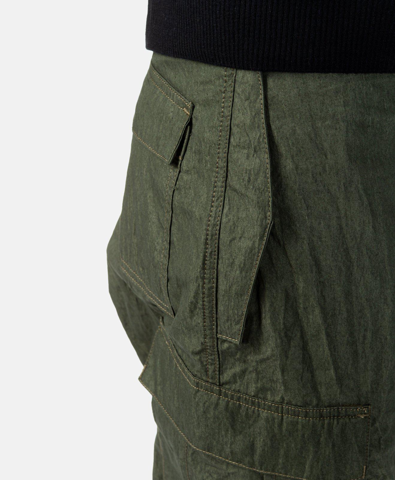 green levi cargo pants