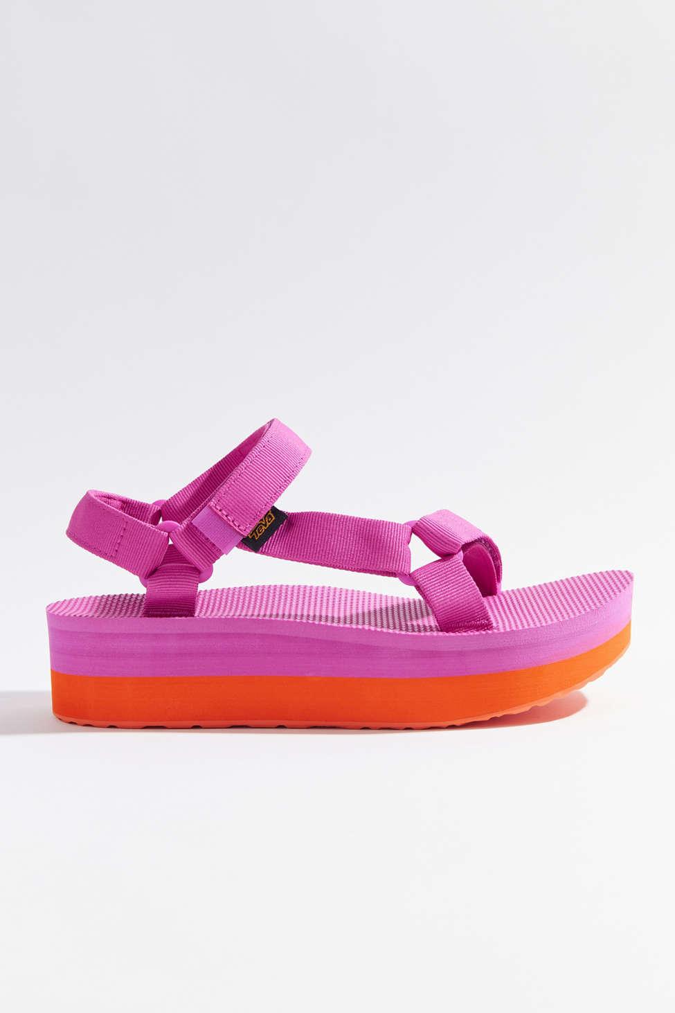 Pink platform deals tevas