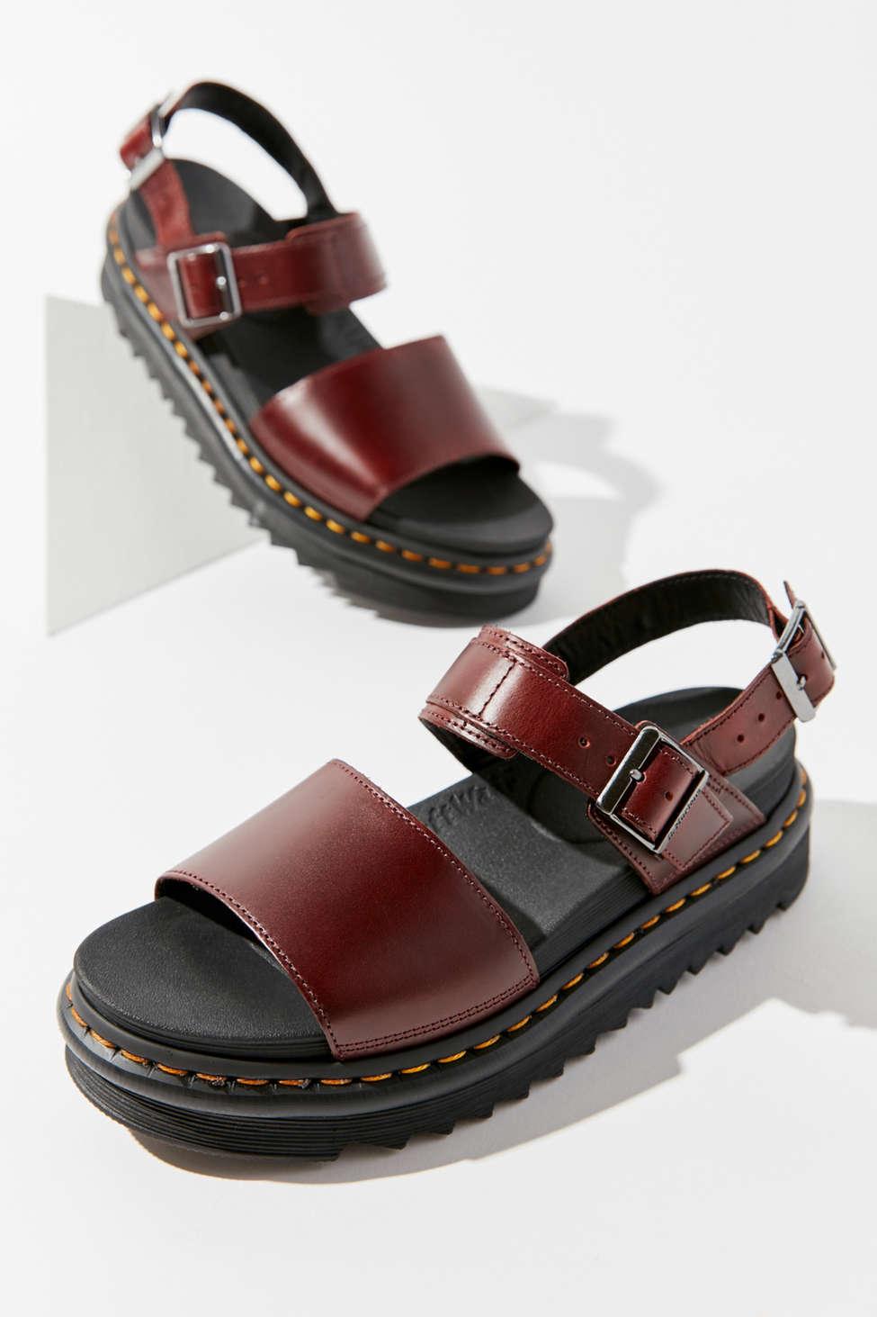 voss brando sandals