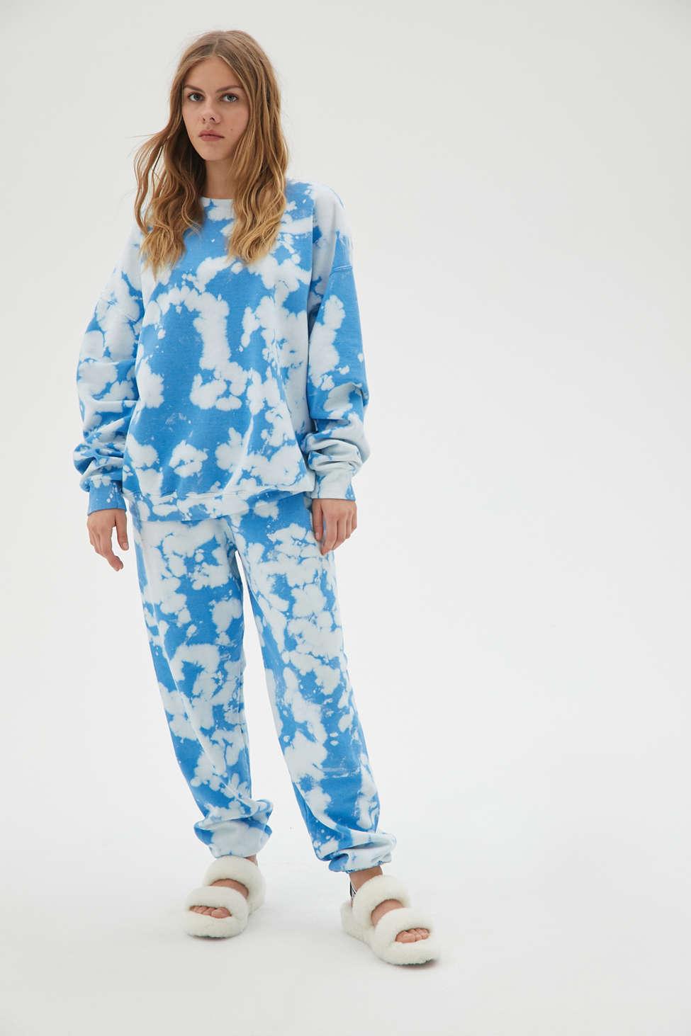 Urban Renewal Recycled Fluffy Clouds Tie dye Crew Neck Sweatshirt