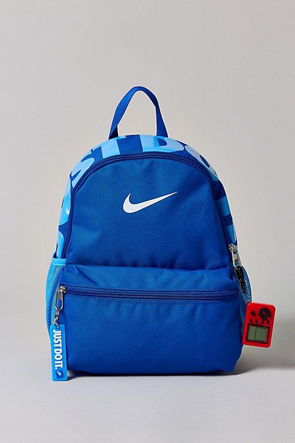 mini nike backpack blue Kids, Kids, Brasilia Just Do It (11L) (Little Kid/Big Kid), Hydrangeas/Glacier Blue/Glacier Blue, One-Size A small but mighty bag PS) Nike Brasilia JDI Mini