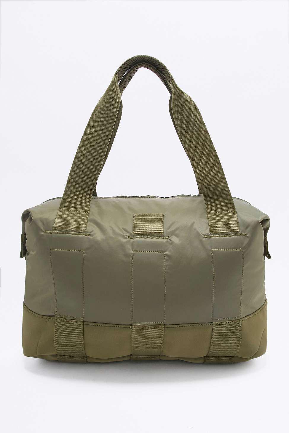 khaki holdall