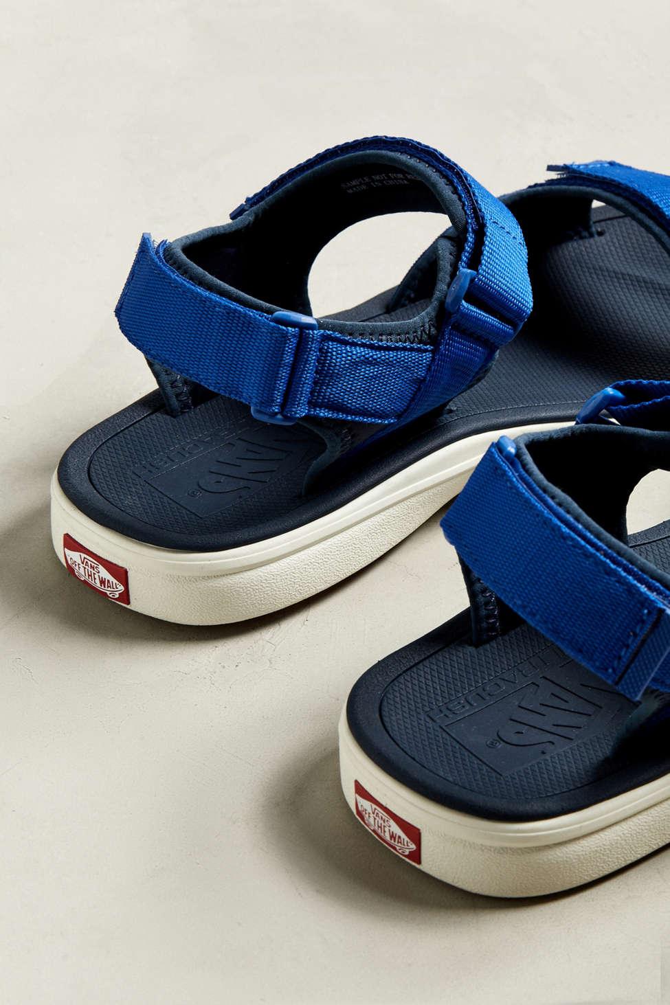 vans tri lock sandals