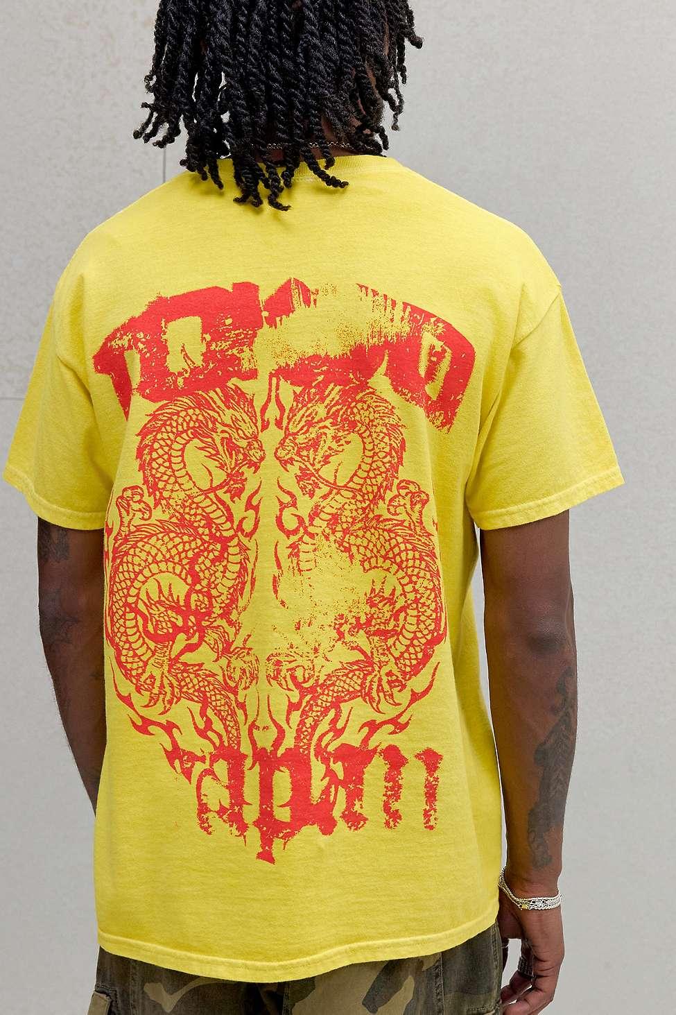 Le T-shirt Graphique du Grinch | Urban Outfitters Canada