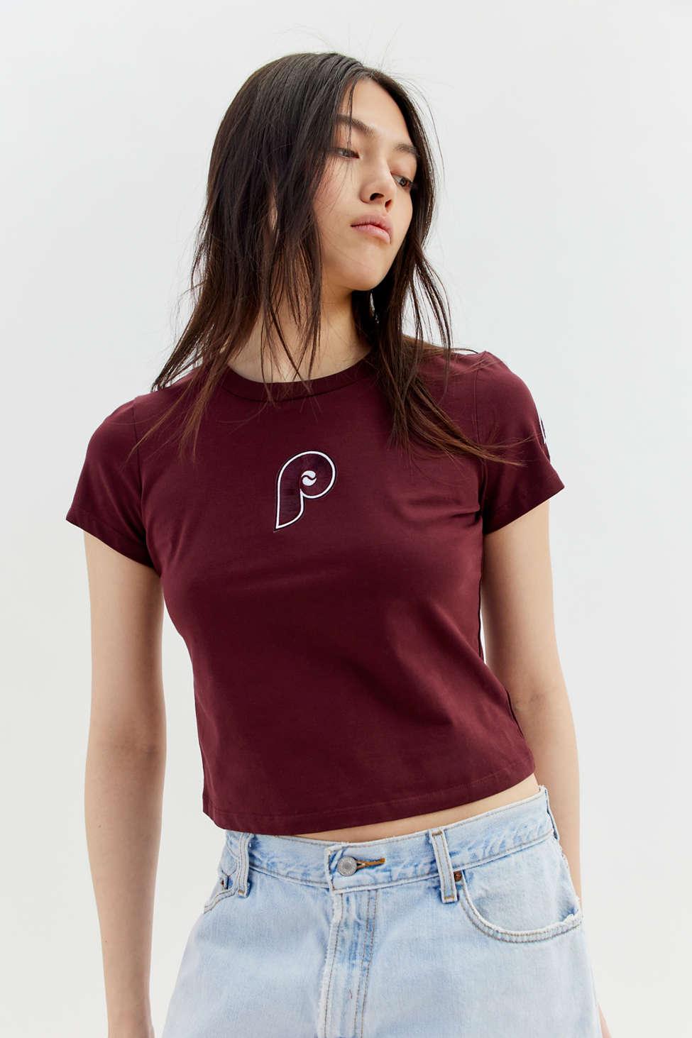 women phillies tee shirts