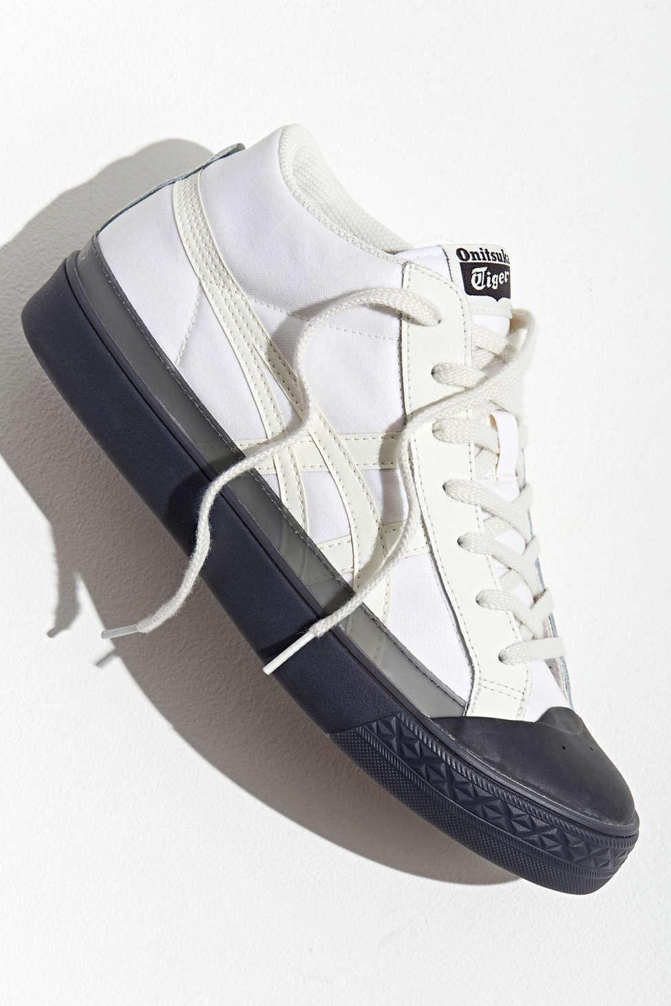 onitsuka tiger fabre classic mid sneaker