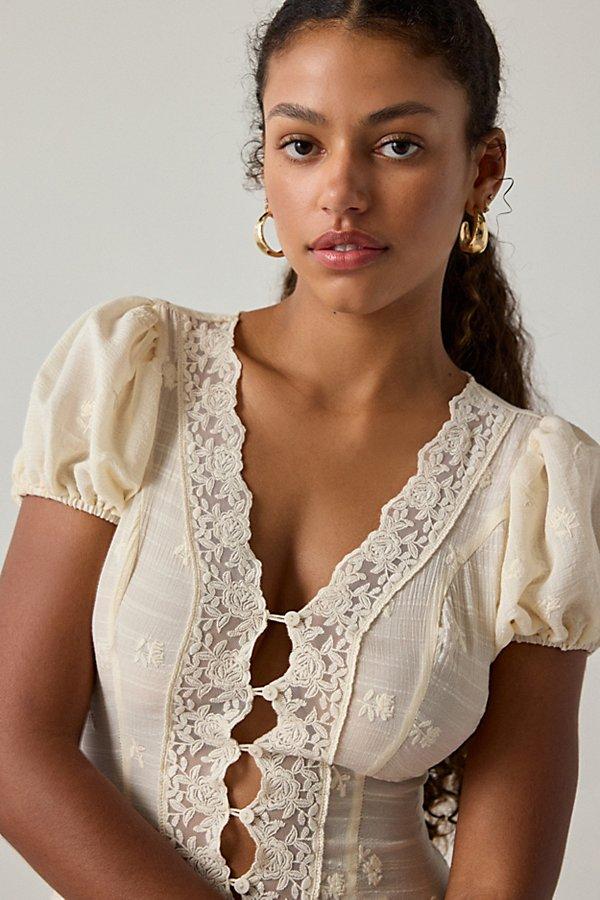 kimchi-blue-Ivory-Aurelia-Lace