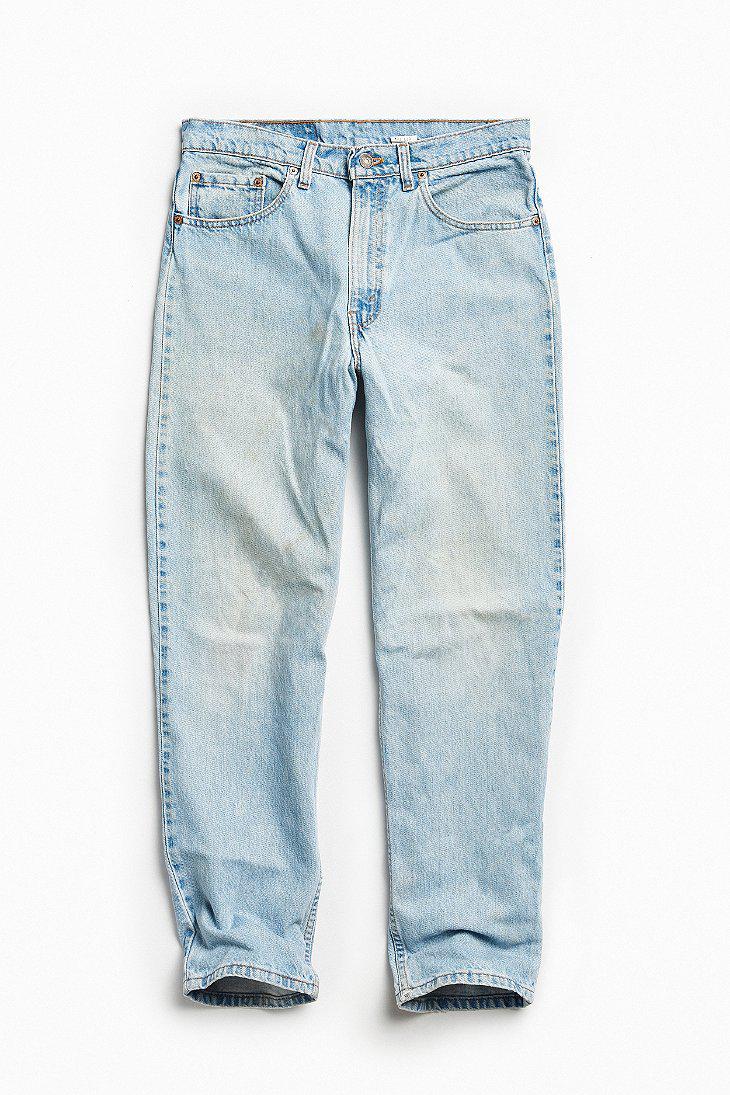 Urban Outfitters Men's Blue Vintage Levi's 550 Light Stonewash Relaxed Jean