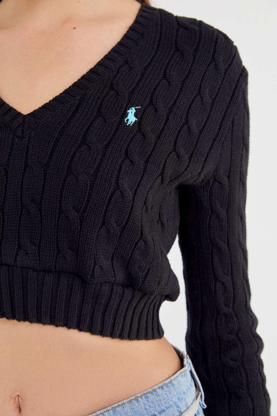 Urban Renewal Vintage V-neck Cropped Cable Knit Sweater in Black | Lyst