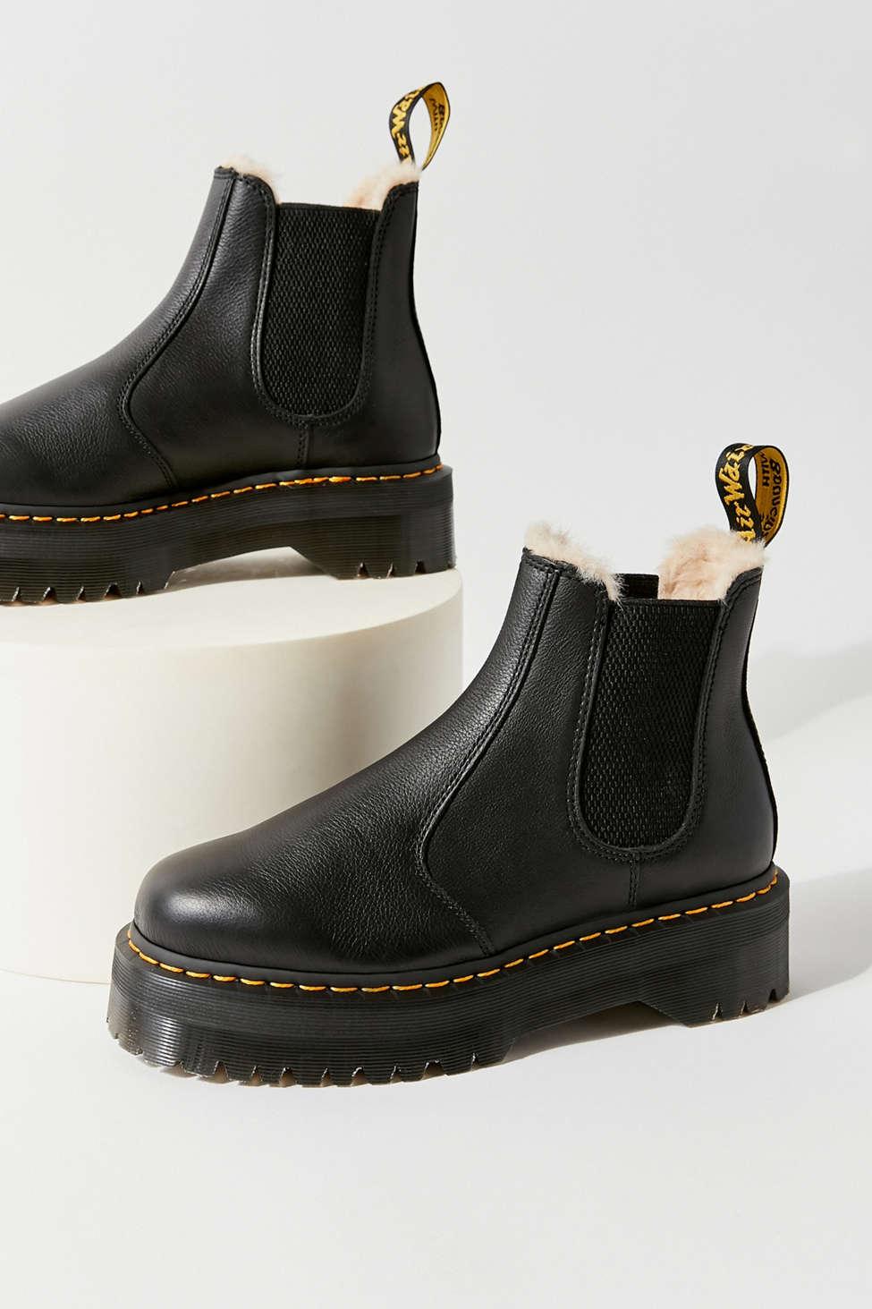Dr. Martens Dr. Martens 2976 Quad Faux Fur-lined Chelsea Boot in Black - Lyst