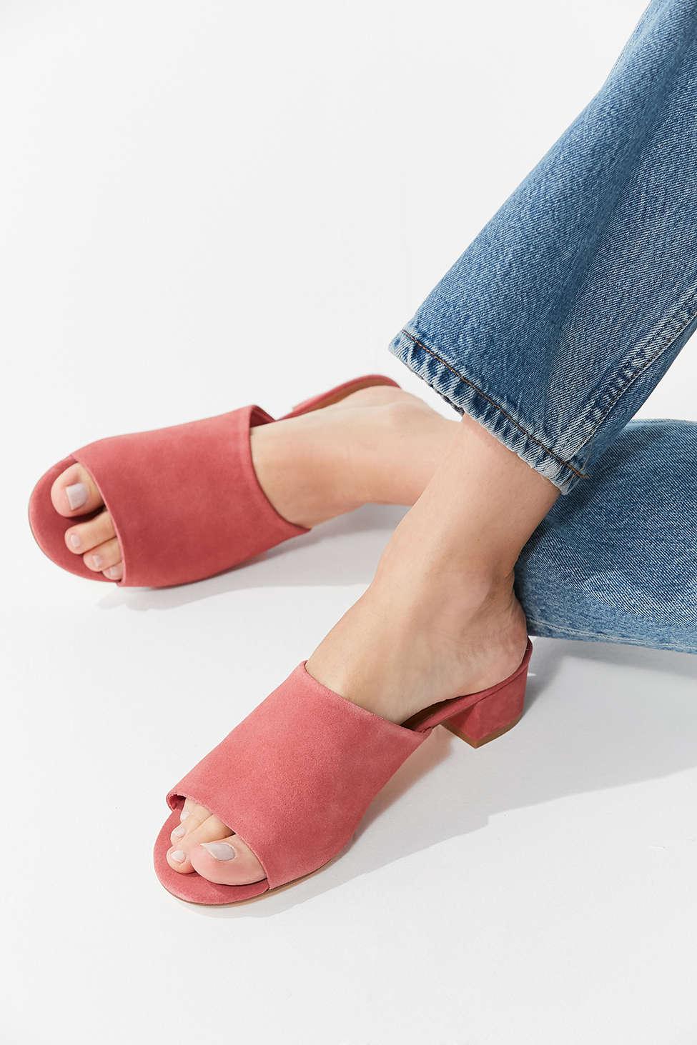 Urban Outfitters Patti Suede Mule Heel in Pink - Lyst