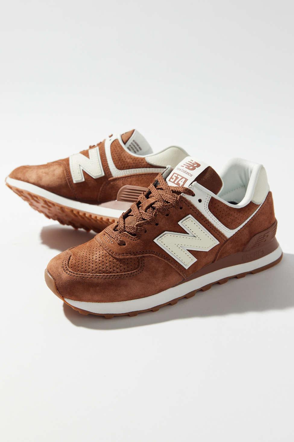 New Balance 574 Sneaker in Brown | Lyst