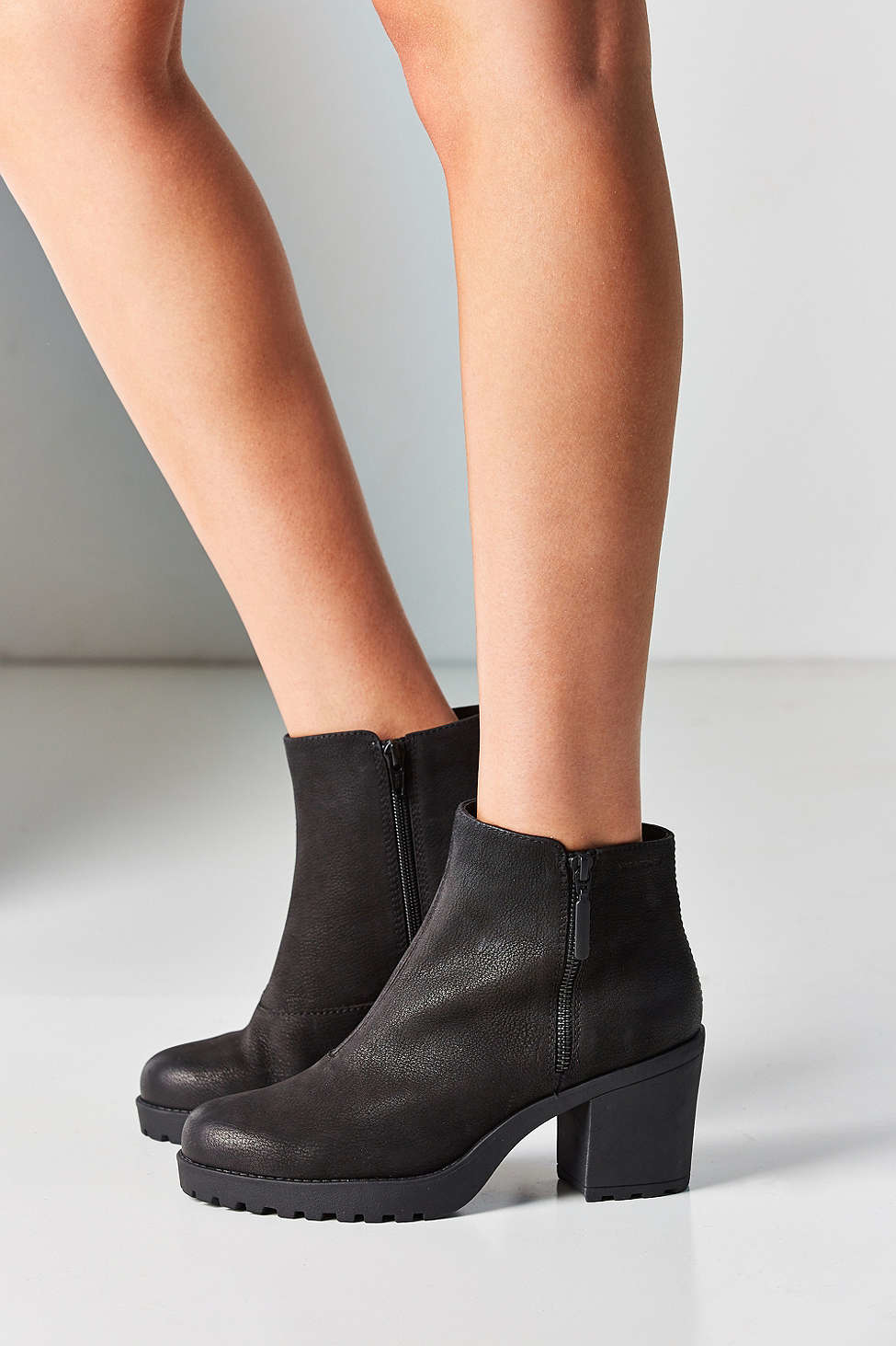 Vagabond Leather Nubuck Grace Double Zip Ankle Boot in Black - Lyst